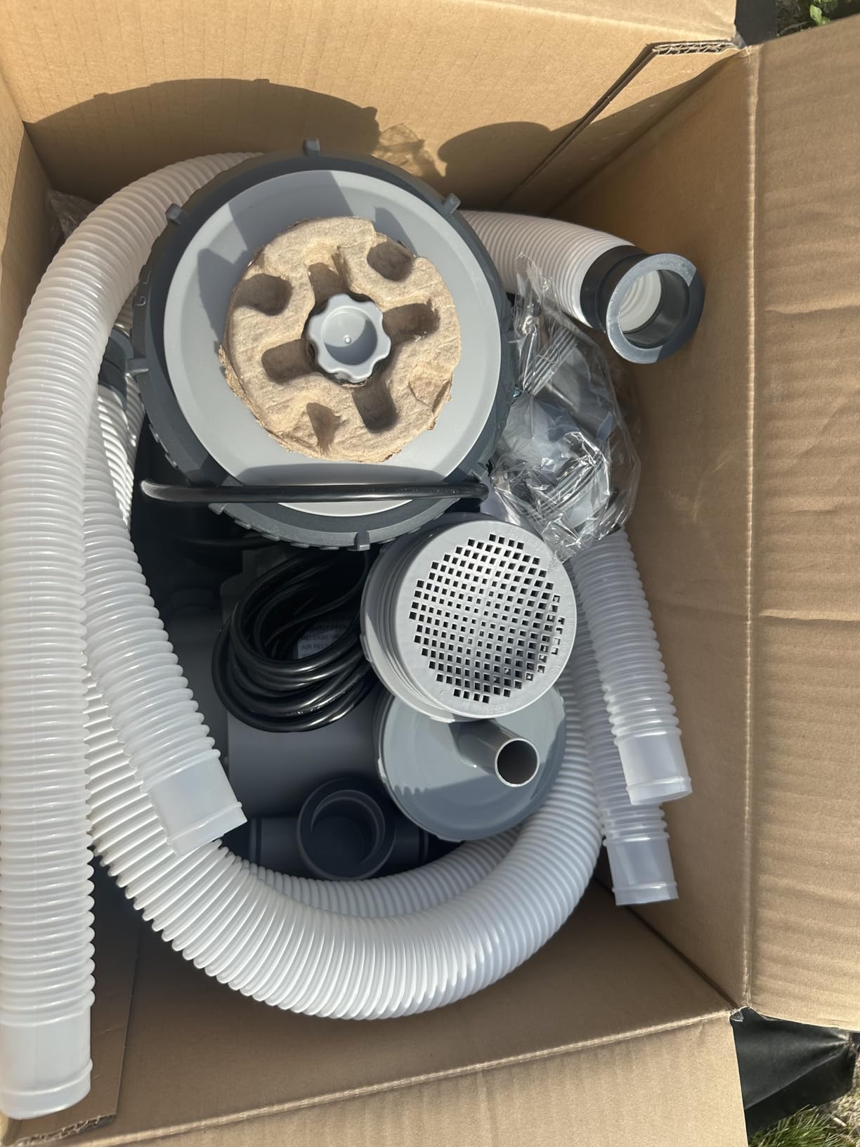 Bestway 2,500 GPH Filter Pump for Above Ground Swimming Pool with Type IV-B Cartridge, Adapter Accessories and Timer customer photo 1