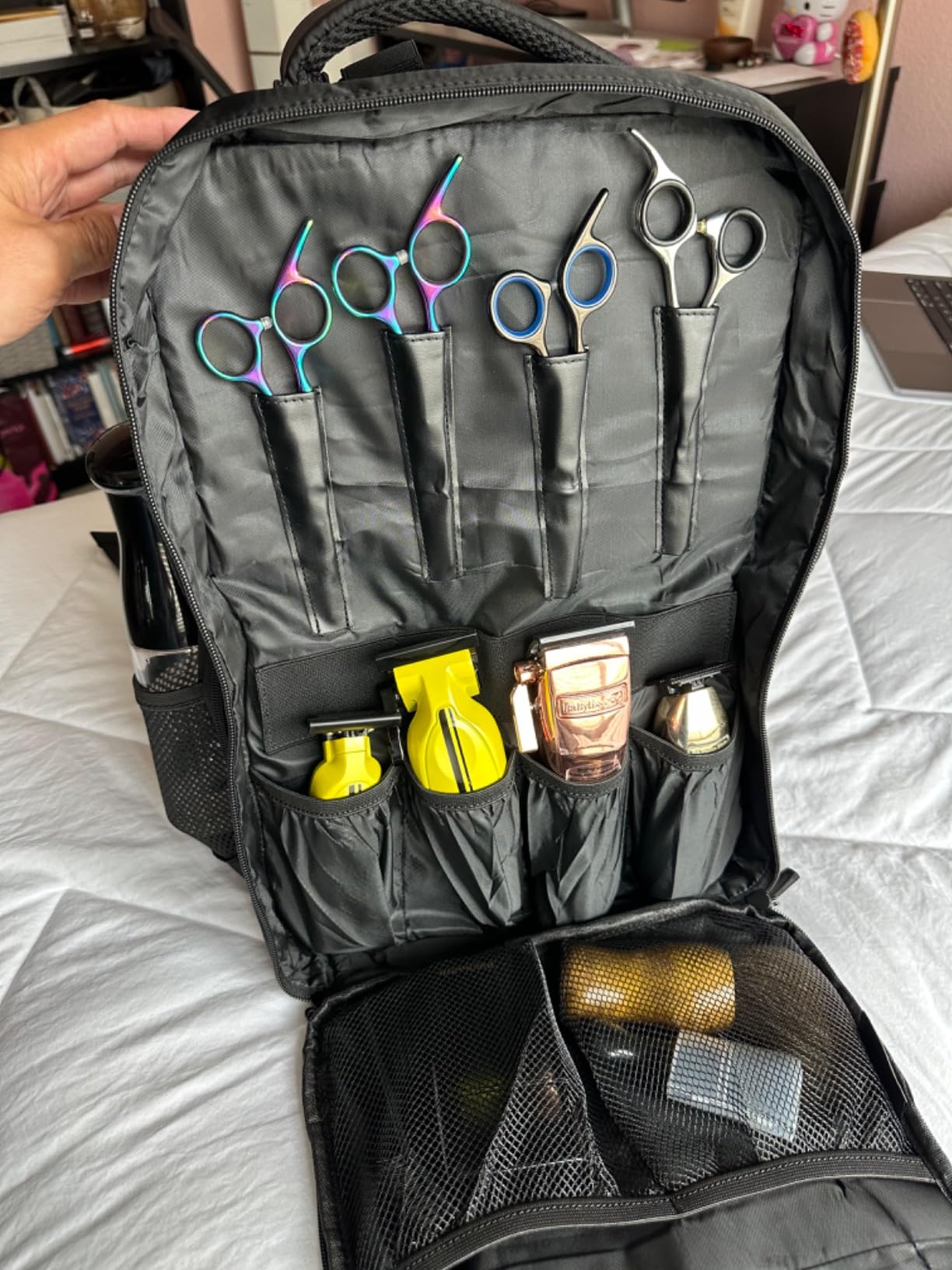 AUROTIER Barber Bag with Insulated Pocket, Portable Backpack for Clippers and Supplies, Travel Hairstylist Smart Bag, Hairdresser Case, Water-resistant, Black customer photo 2