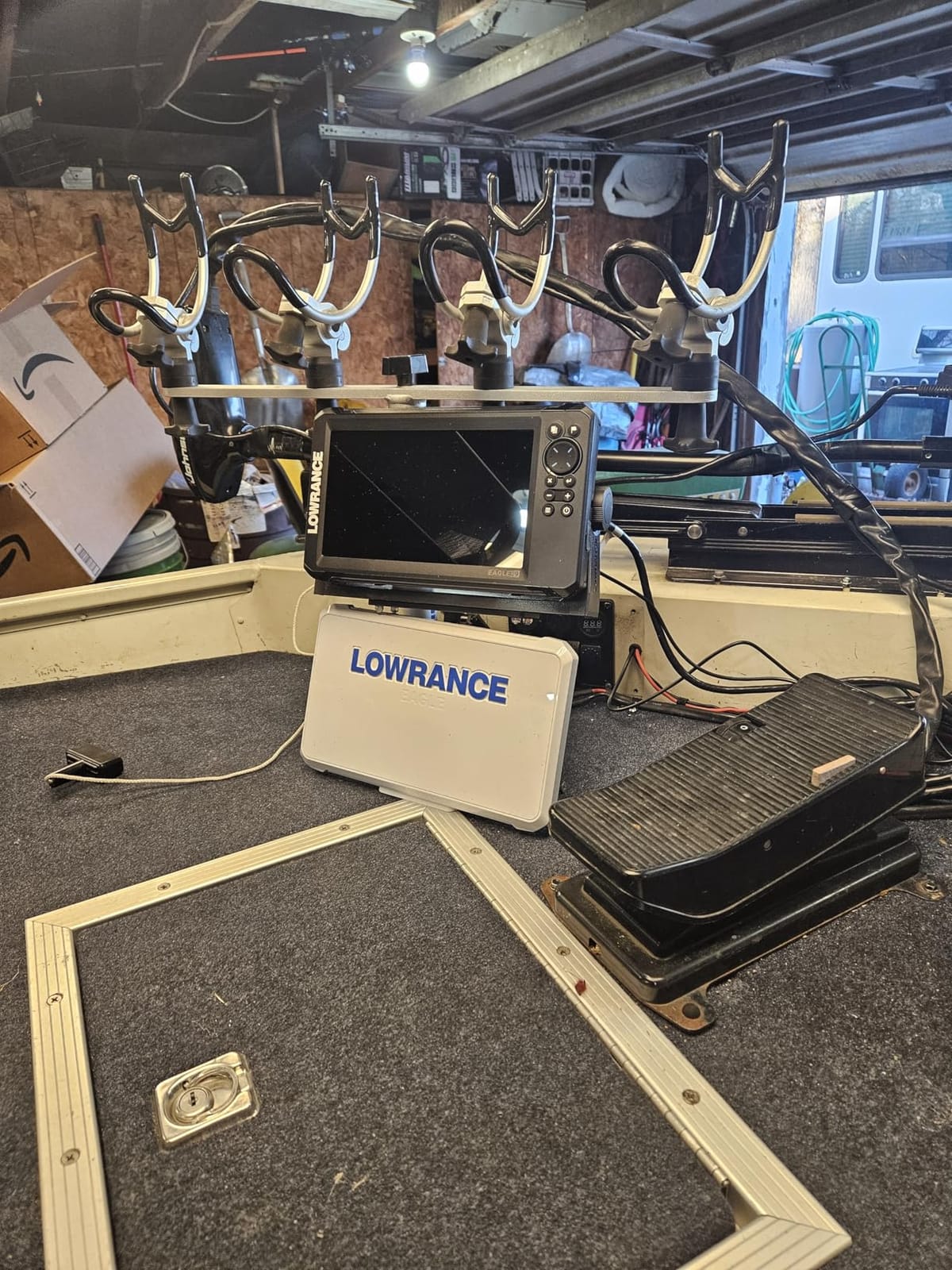 Lowrance Eagle Eye Fishfinder with Live Sonar, Chirp Sonar and DownScan with Fish Reveal customer photo 2