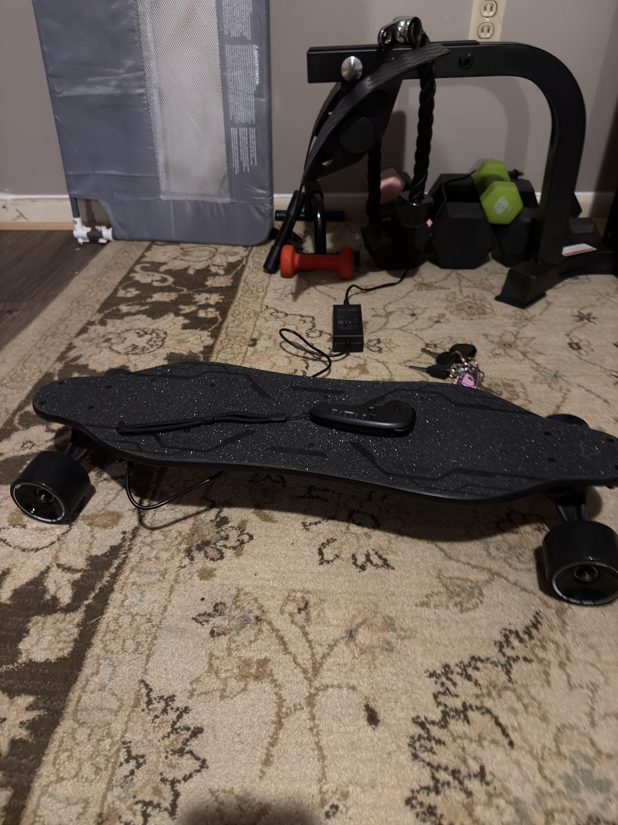 MEEPO Campus V3 Series/Envy Electric Skateboard with Remote, Top Speed Up to 29 Mph, 4 Speed Smooth Braking, Easy Carry Handle Design, Suitable for Adults & Teens customer photo 1