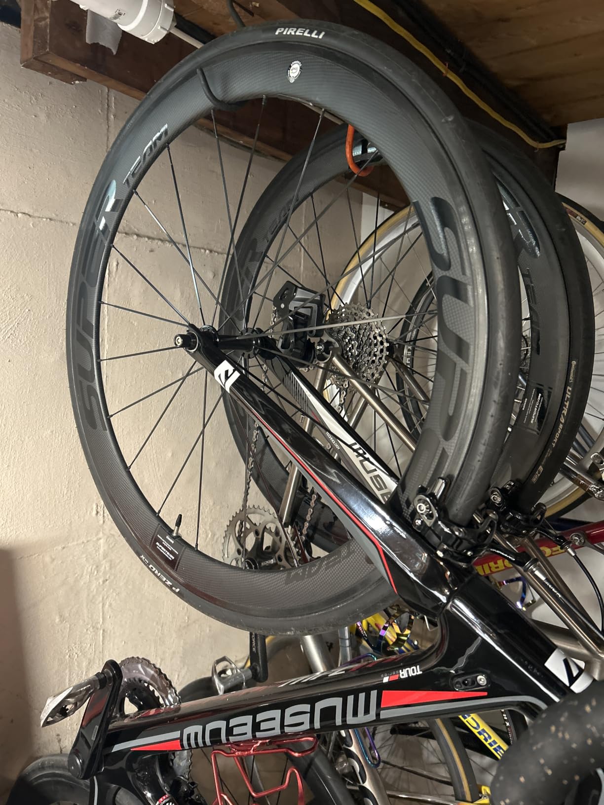 SUPERTEAM Carbon Disc Wheel 50T-28 Tubeless 700C Bike Wheels customer photo 1