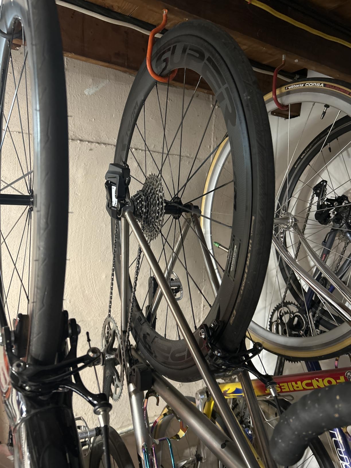 SUPERTEAM Carbon Disc Wheel 50T-28 Tubeless 700C Bike Wheels customer photo 2
