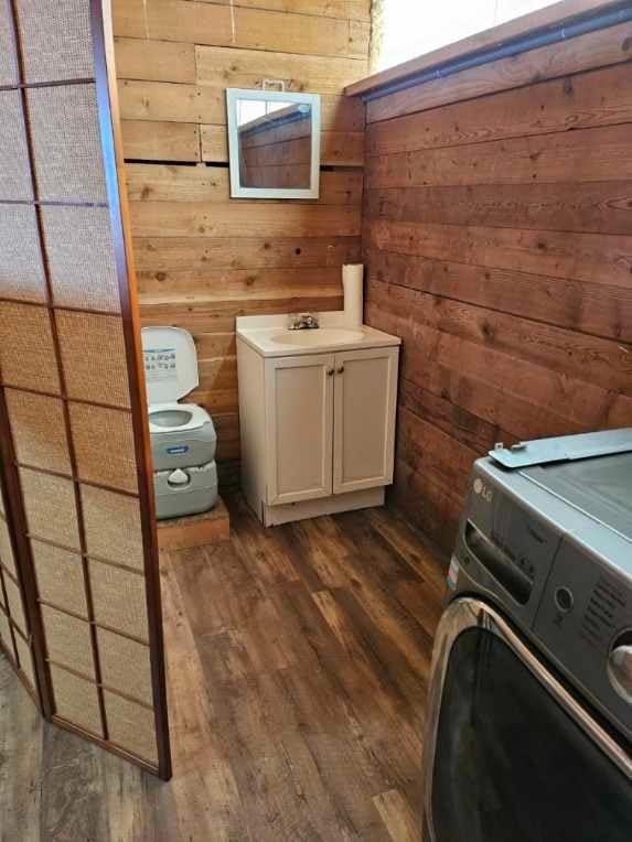 Kohree Portable Toilet for Camping 5.3 Gallon, 20L Cassette Toilet | Porta Potty for Adults with Diagonal Elongated Bowl Seat, Bellows Flush Pump, Flushable Leakproof Toilet for RV Trailer Camp customer photo 1