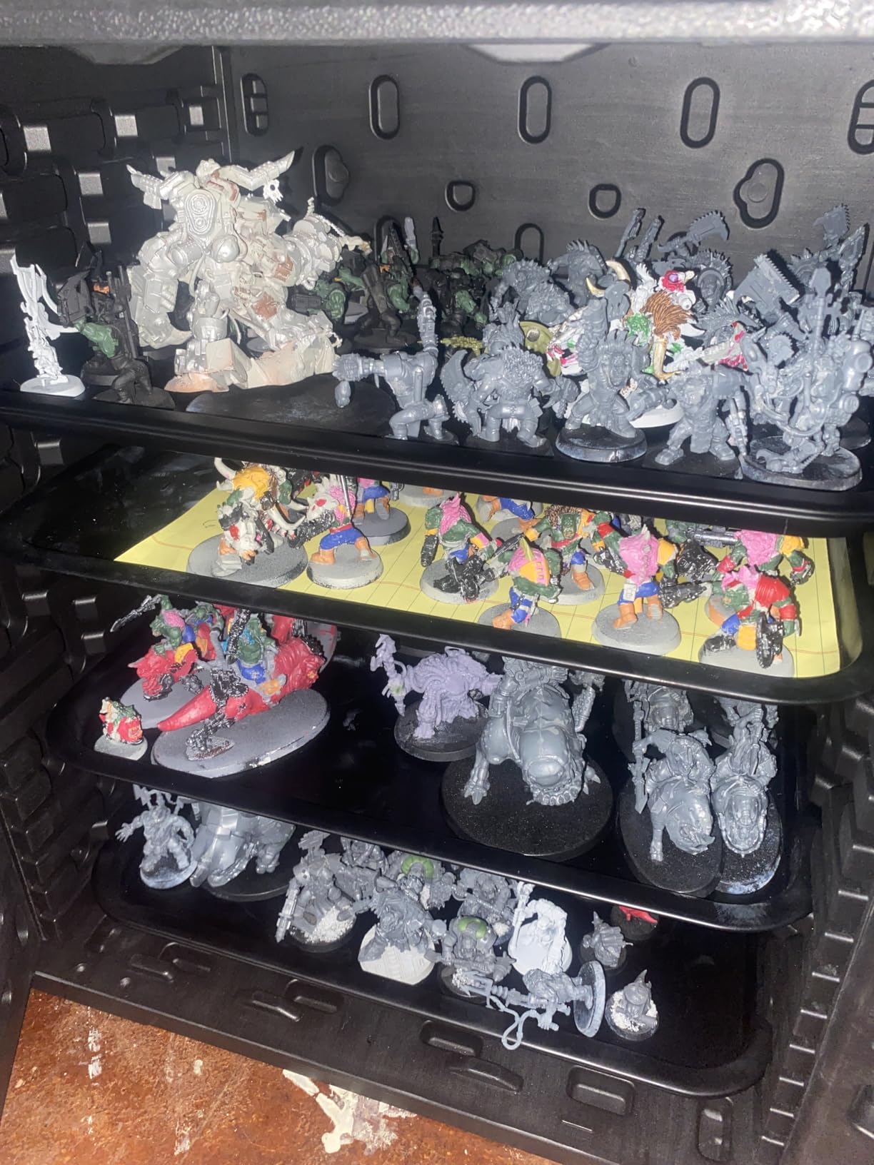 Miniature Carrying Case, Display and Transport Action Figure Display case for Warhammer 40k. (rectangular) customer photo 1