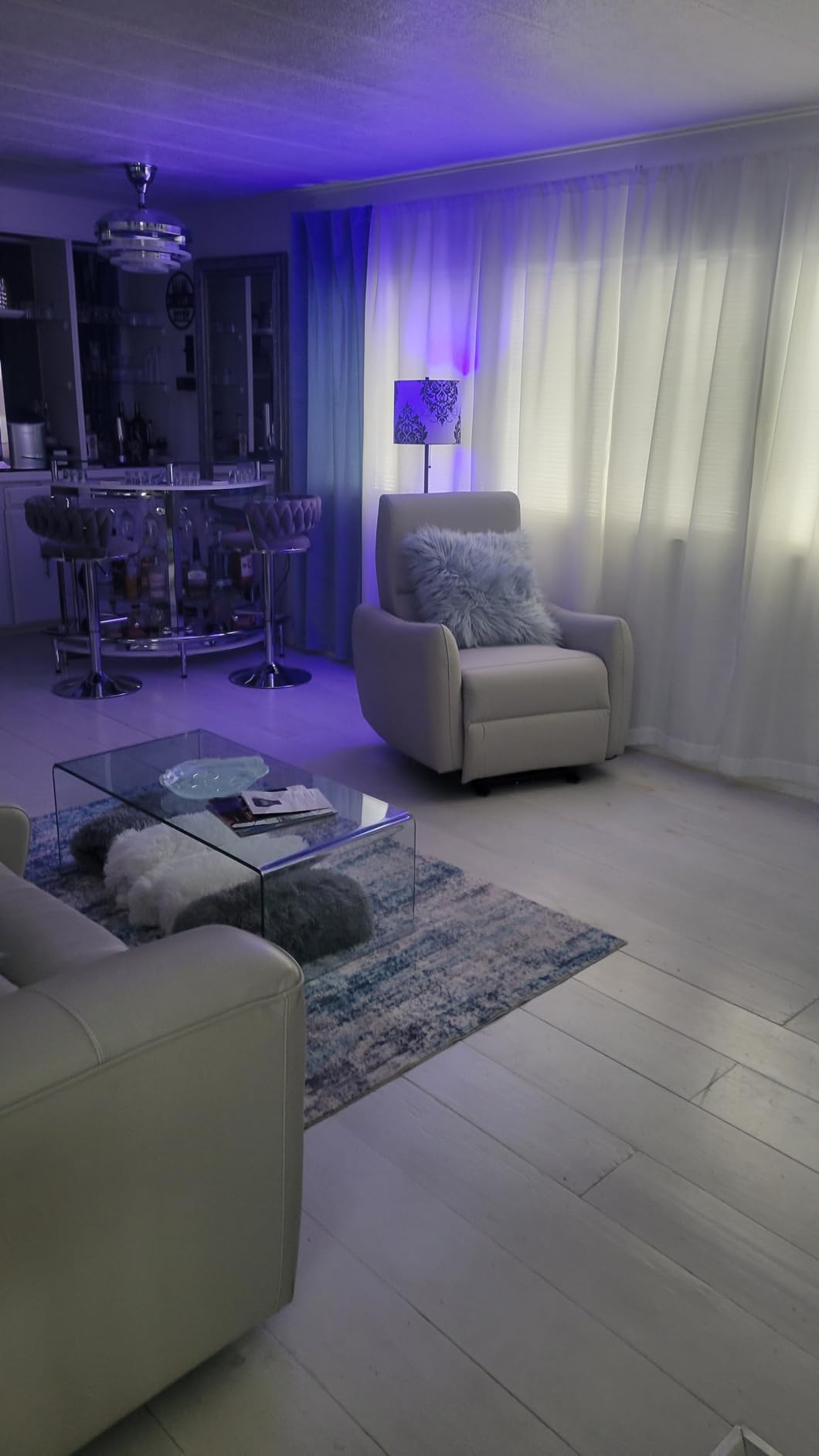 Wall Hugger Power Recliners for Small Spaces, Electric Recliners with USB, Modern RV Recliner Chair for Living Room, Apartment customer photo 1