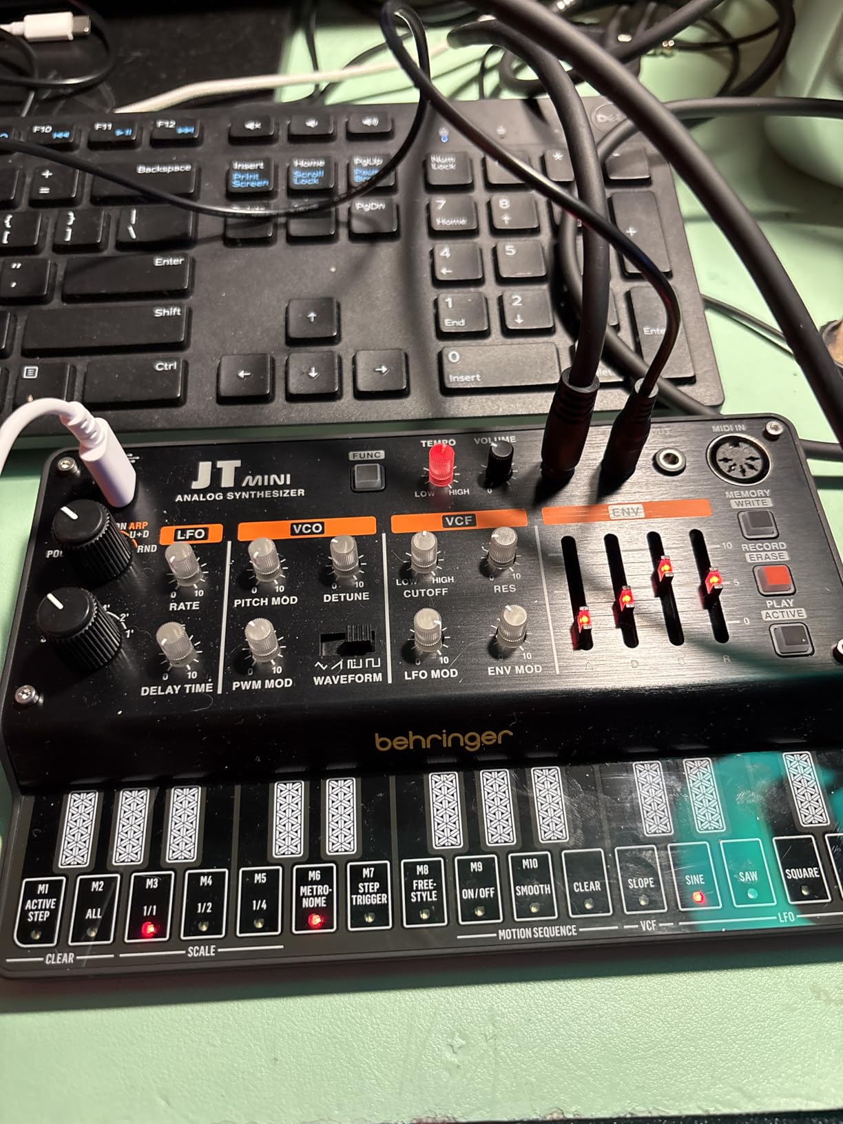 JT Mini Polyphonic 3-voice Analog Synthesizer customer photo 2
