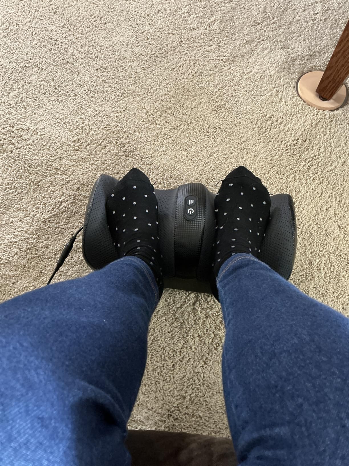 Medcursor Foot Massager with Heat - Foot and Calf Massager with Massage Roller, Deep Massage for Plantar Fasciitis, Pain Relief, Neuropathy, Relax for Home or Office Use (Not Cordless) customer photo 2