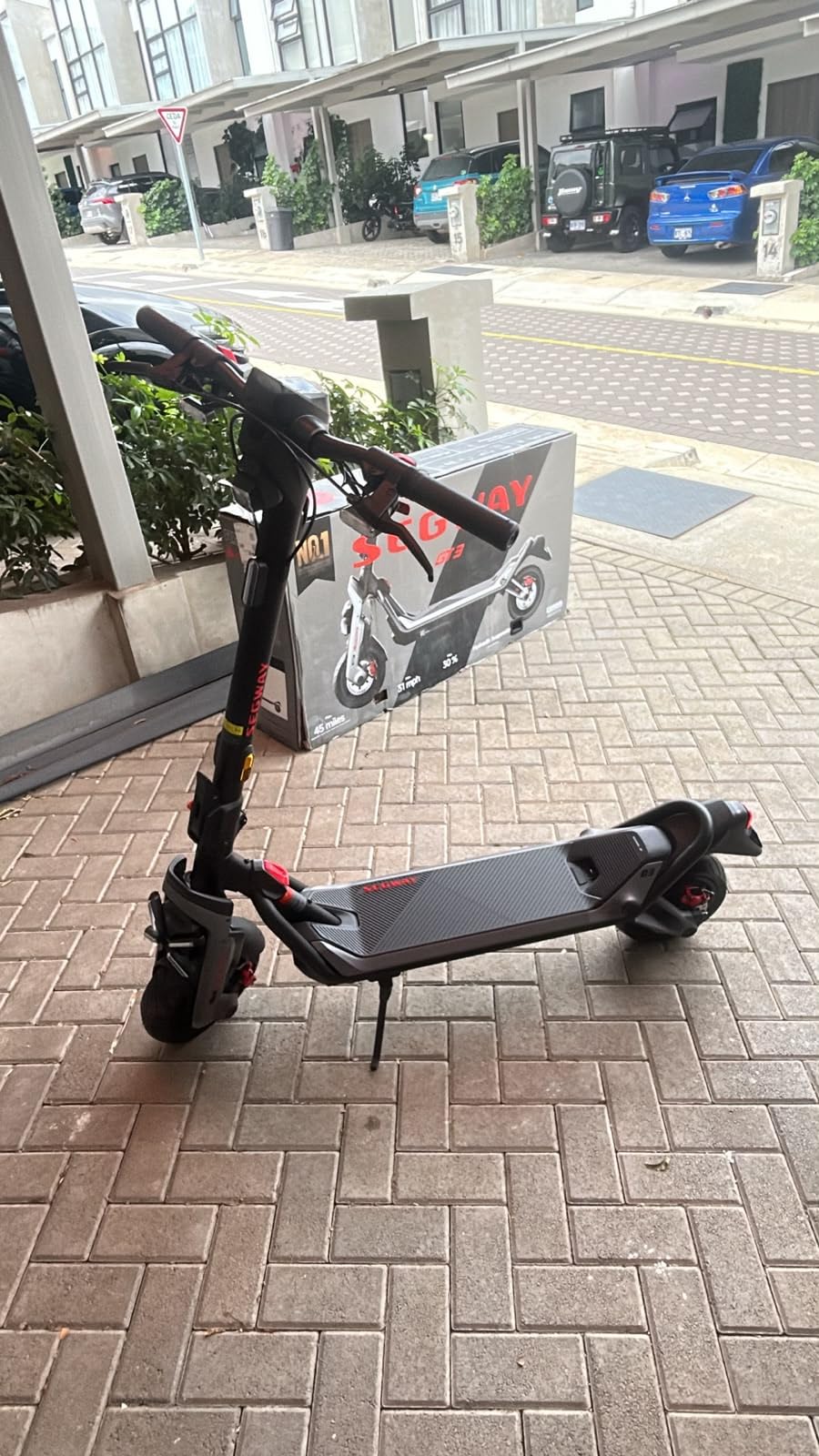 Segway SuperScooter GT3, 31 MPH w/ 45-Mile Long Range, 2400W Peak Motor, Dual Hydraulic Suspension, Self-Sealing Tires, Flash Charging Electric Scooter for Adults, UL 2272/2271 Certified, Gen3 customer photo 1