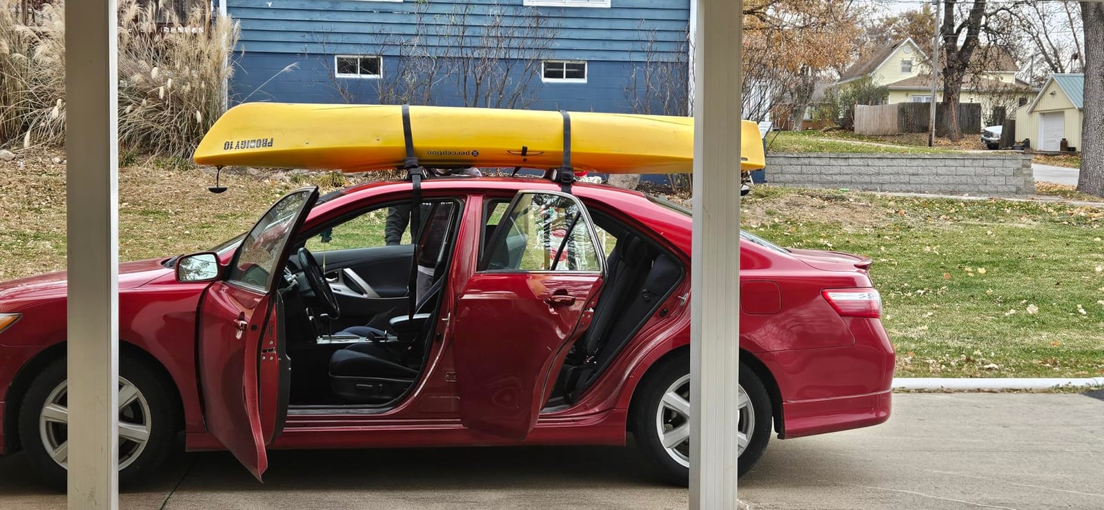 Abahub Kayak Roof Rack Soft Roof Rack Pads for Car Kayak Surfboard | Universal soft roof rack for kayak and surfboard, with 2 Tie Down Straps, 2 Tie Down Ropes, 2 Hood Loops and Storage Bag customer photo 2