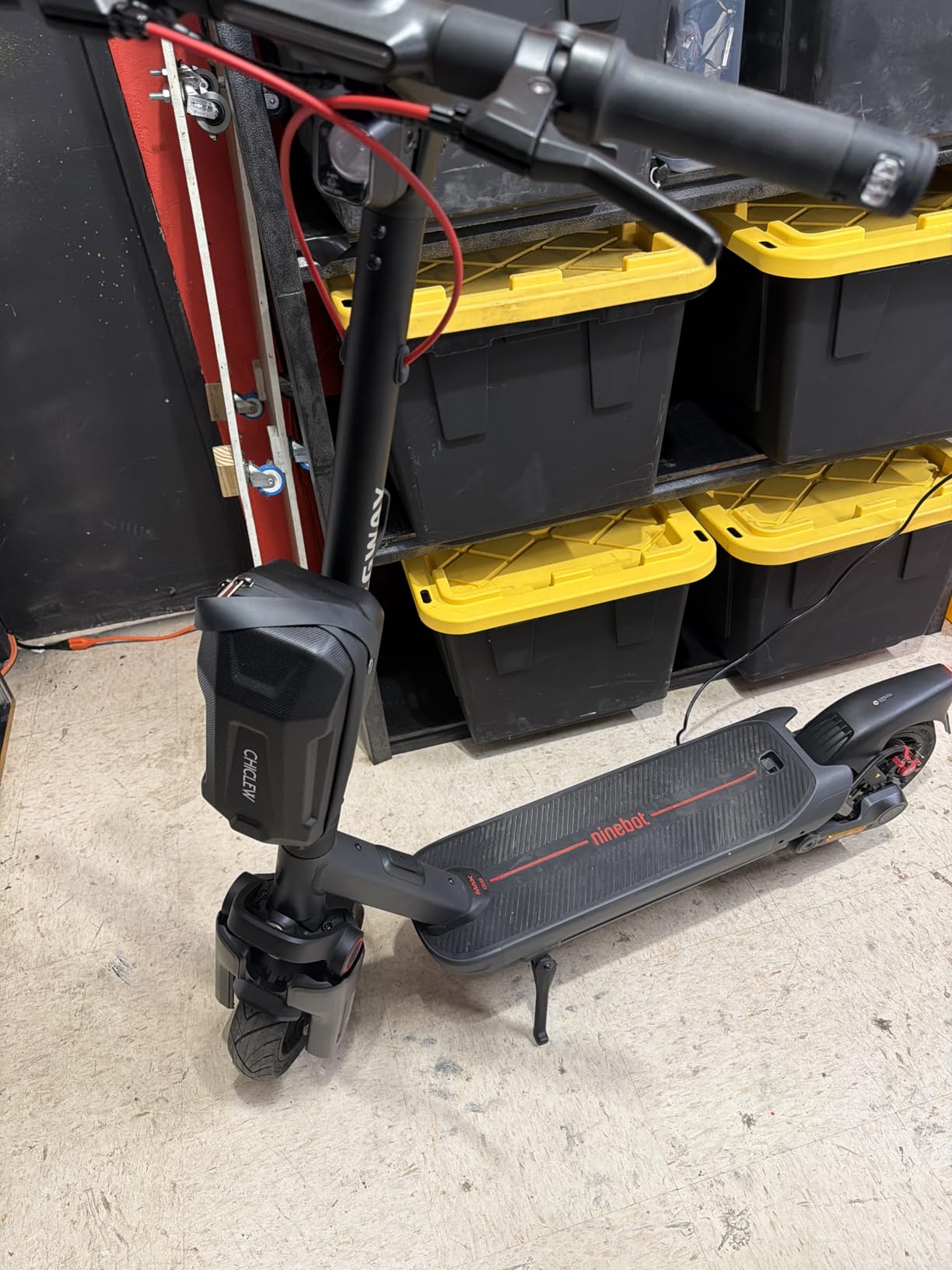 3L Large Quick Release Scooter Bag with Handle, EVA Hardshell Scooter Bag customer photo 1