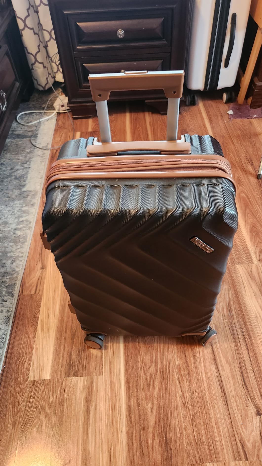5-Piece Hard Shell Expandable Luggage Set, Airline Approved Carry-On customer photo 1