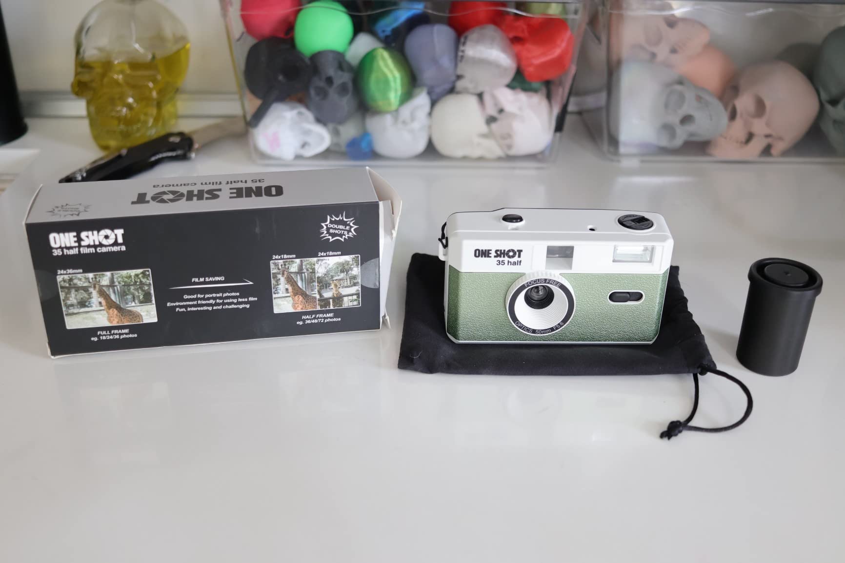 Point and Shoot 35mm Film Camera, Reusable Retro Half Frame Camera, Built in Flash, Included One Roll ASA/ISO 400 Black & White Film 18 Exp., (36 Shots) Battery Not Included (Mocha Color) customer photo 1