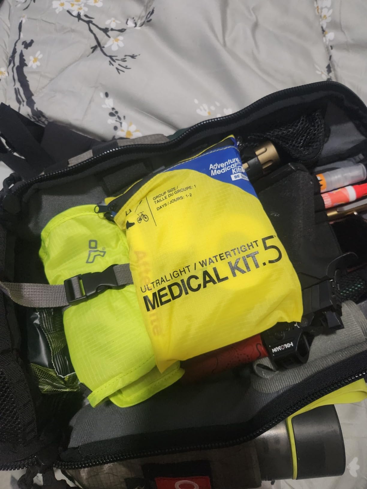 Adventure Medical Kits Ultralight/Watertight Medical Kit .5, (2 Person) | Features Waterproof DryFlex Inner Bag with Bandages, Gauze & Medications for Wound Care, Plus Moleskin for Blister Relief customer photo 2