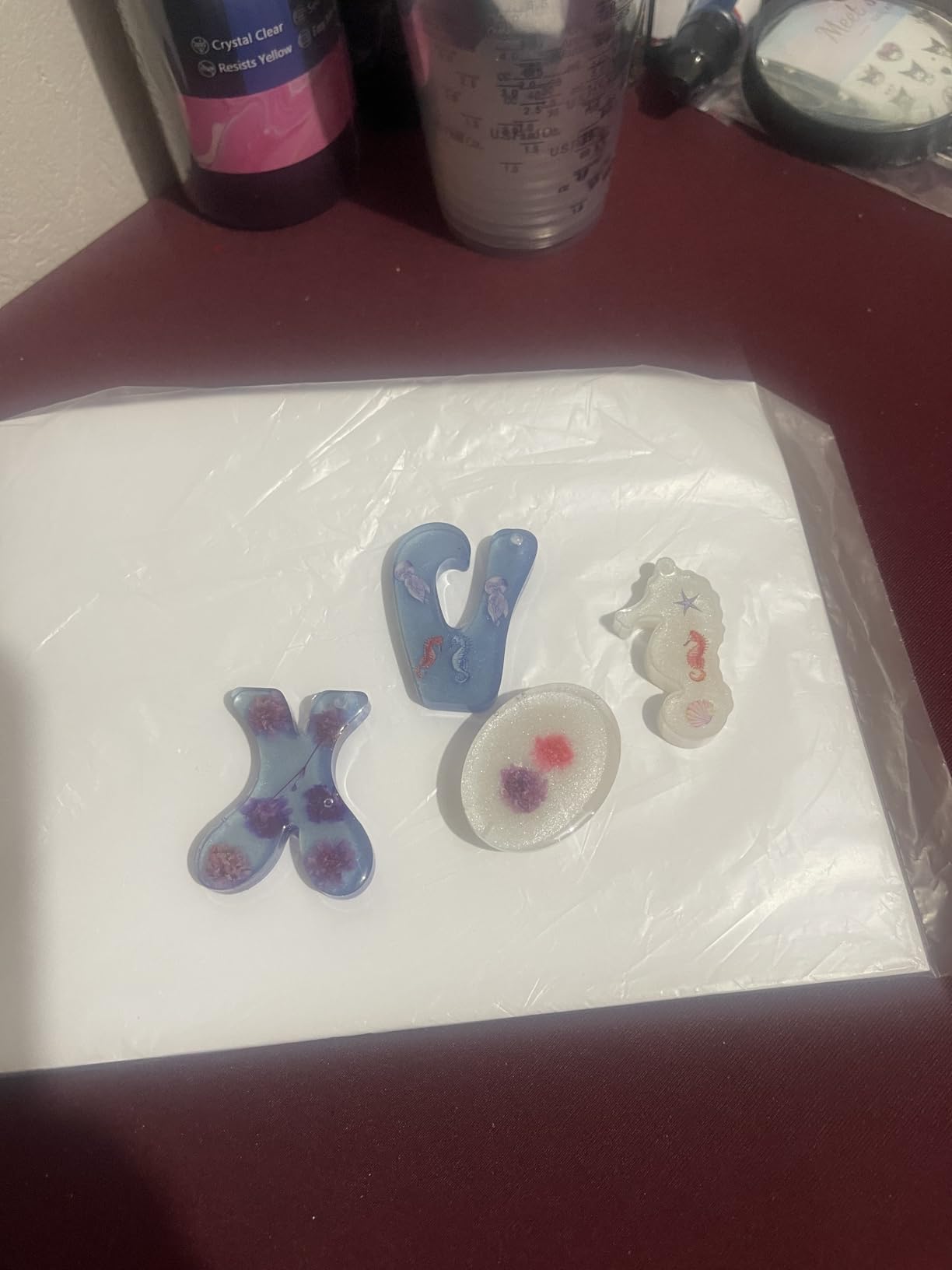 KISREL Epoxy Resin Kit for Beginners, Resin Kit with Molds, 32OZ Epoxy Kit with Dried Flowers, Measuring Cups and Resin Supplies customer photo 2