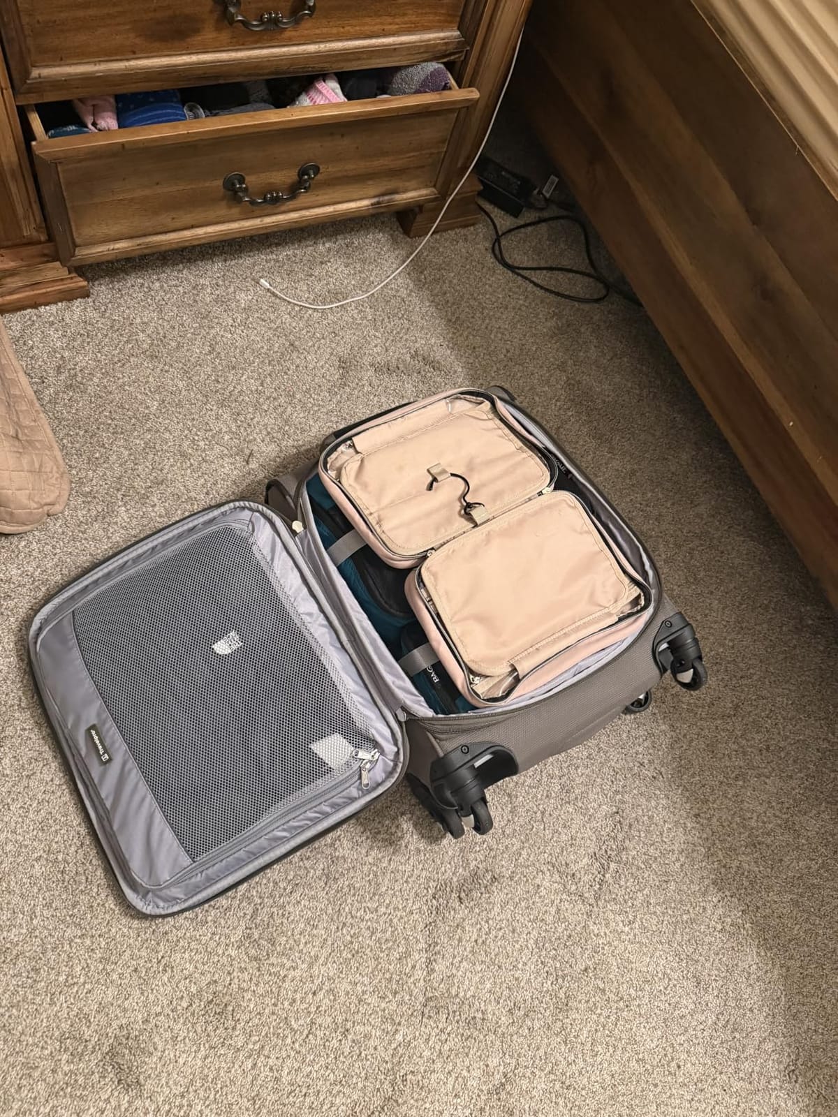 Travelpro Maxlite 5 Softside Spinner Set, Forest, 3-Piece (21/25/29) customer photo 2