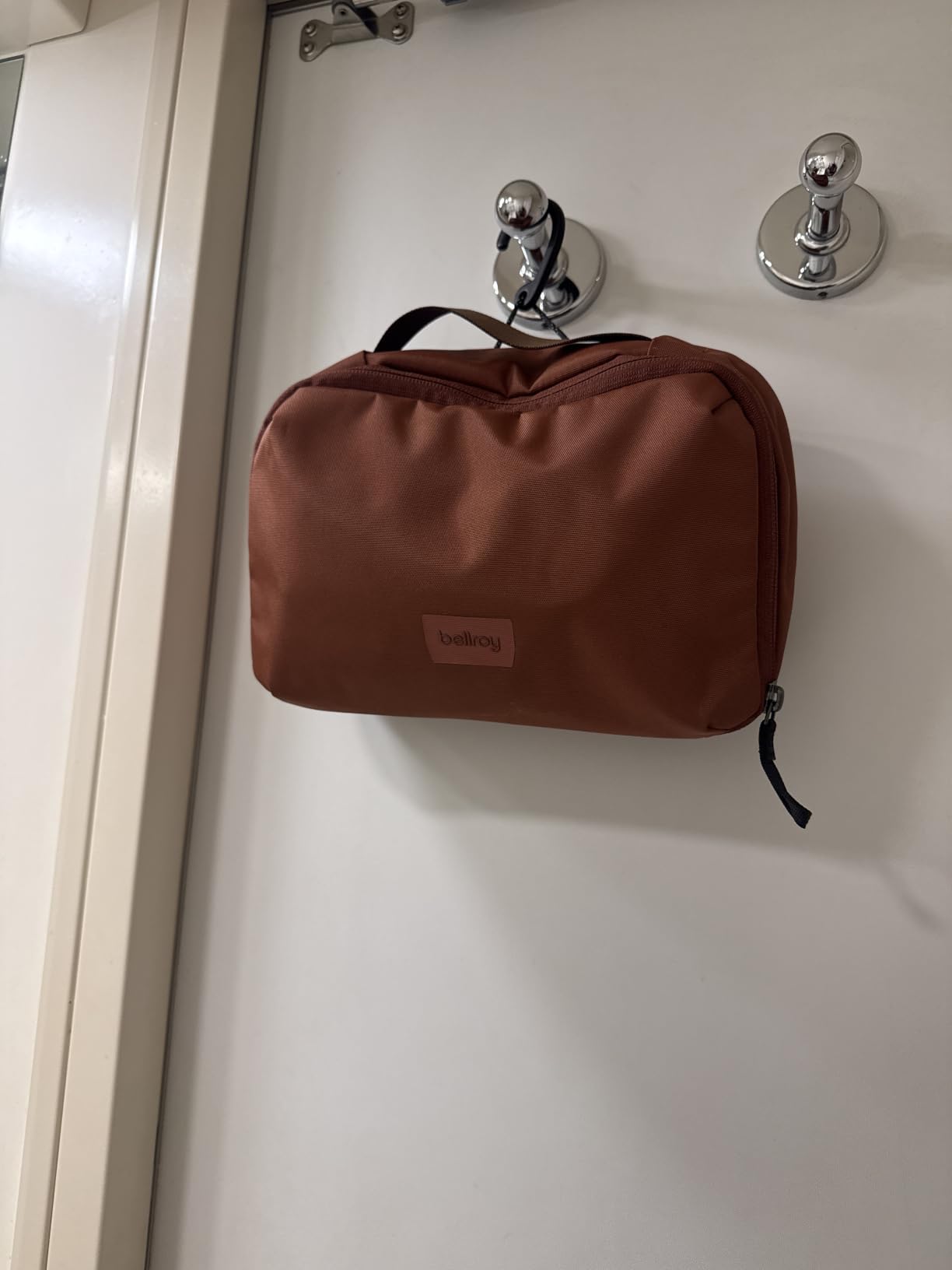 Bellroy Hanging Toiletry Kit 3L, Travel Toiletry Bag - SeaKelp | 3L hanging toiletry bag for men and women, designed for travel customer photo 2