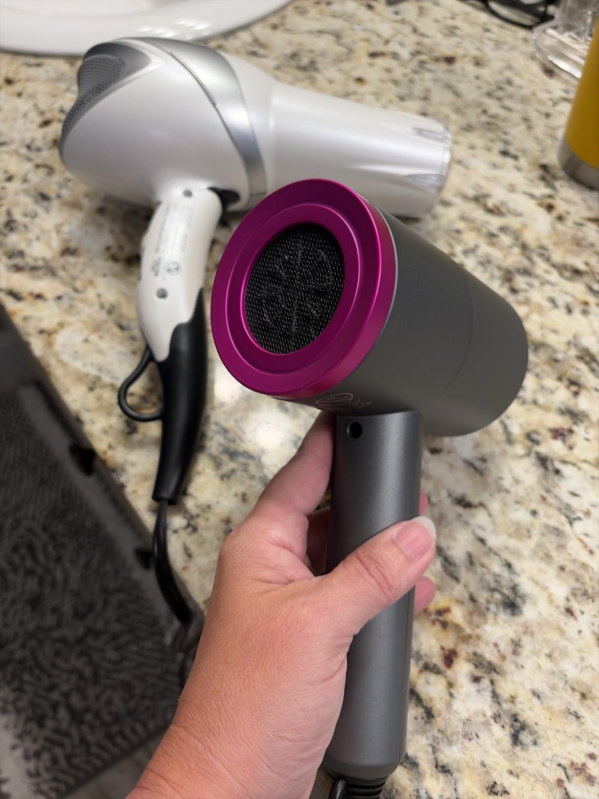 slopehill Professional Ionic Hair Dryer, Lavender | 1800W Fast Drying, Low Noise, 2 Concentrator Nozzles, 1 Diffuser Attachment customer photo 1