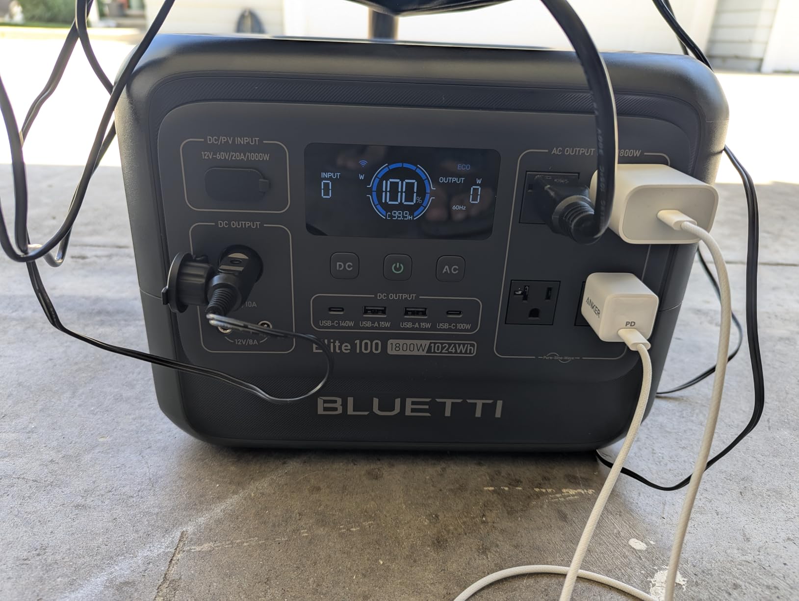 BLUETTI Elite 100 V2 Portable Power Station for Camping 1024Wh 1800W | 3600W Surge, 35% Smaller, 70 Min Fast Charging, 10ms UPS, LiFePO4 Battery Solar Generator for Home Backup, Emergency, Outdoor customer photo 1