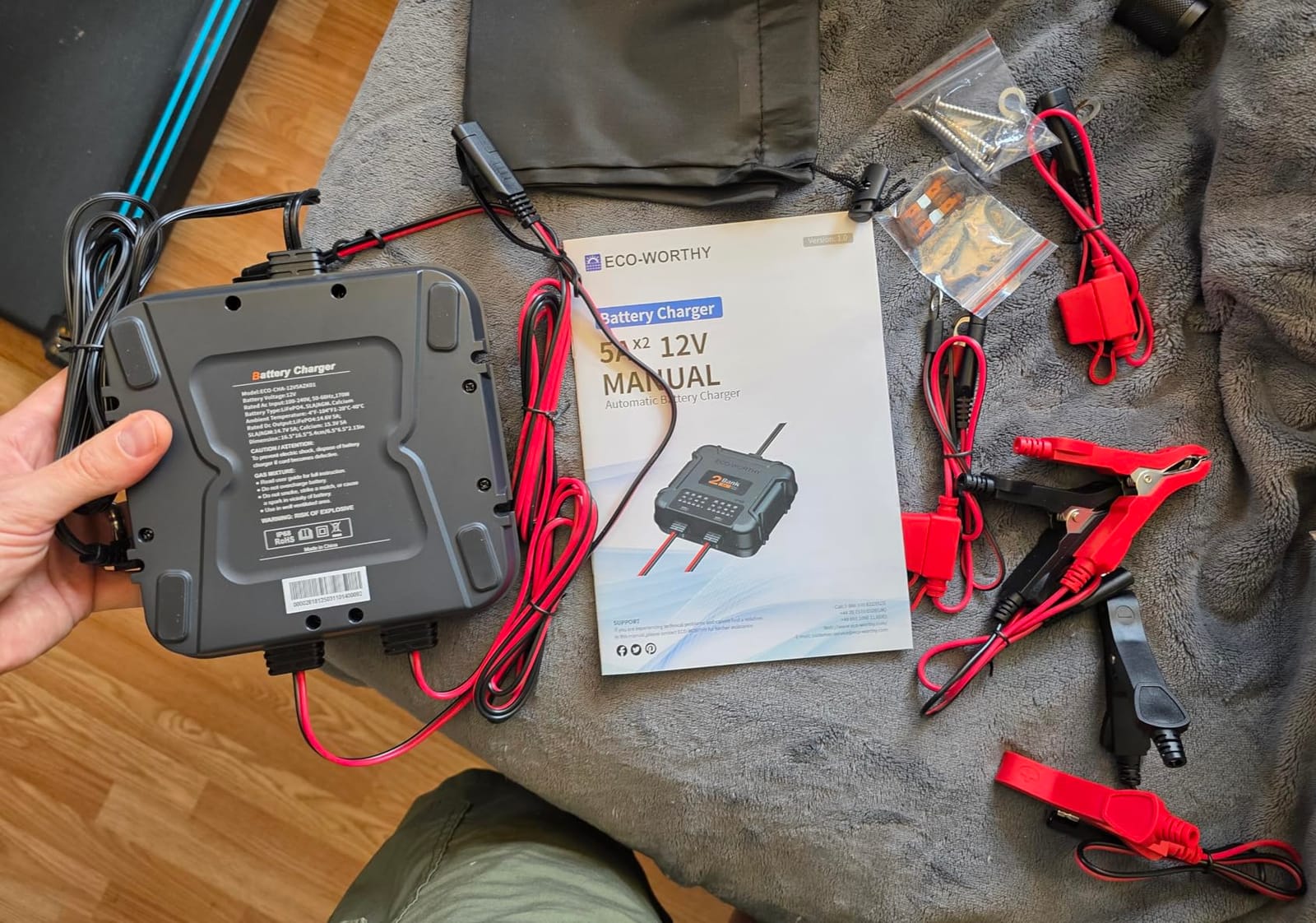 ECO-Worthy 2 Bank Marine Battery Charger 5X2, 12V 10A (5A/Bank) customer photo 2