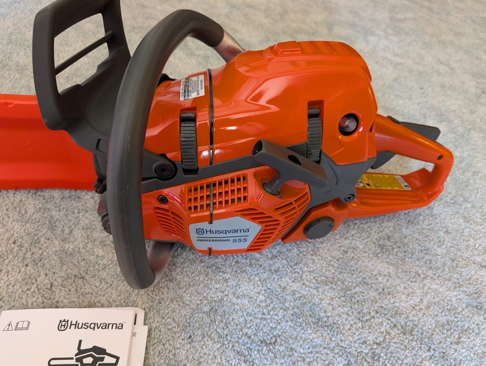 Husqvarna 555 Professional Gas Chainsaw, With X-Cut Chain, Outdoor Tools customer photo 2