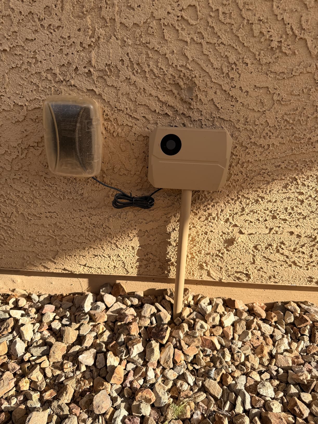 Smart Sprinklers Controller 2.4GHz WiFi, Irrigation Controller Easy Use App Enabled, 4 Zones + 16 Plans, Save Water Auto Skip Rain, Freeze & Wind, 10 Minutes Install customer photo 1