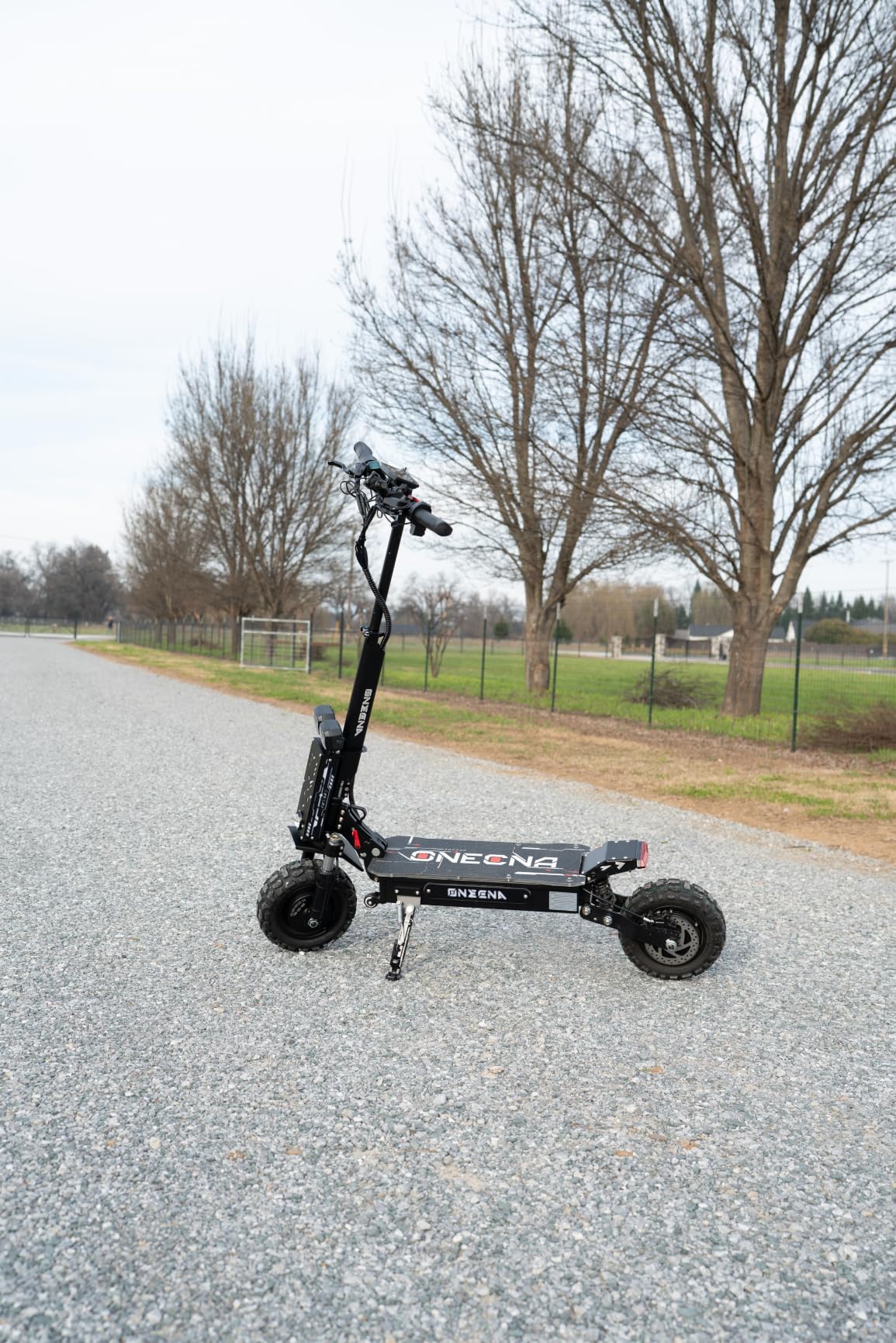 Electric Scooters Adults - 5600W/1200W Motor, 45/32 MPH Fast Escooter 55/28 Miles Long Range Battery E Scooter for Adults, 11/10 Inches Off Road Tires Foldable E-Scooters customer photo 1