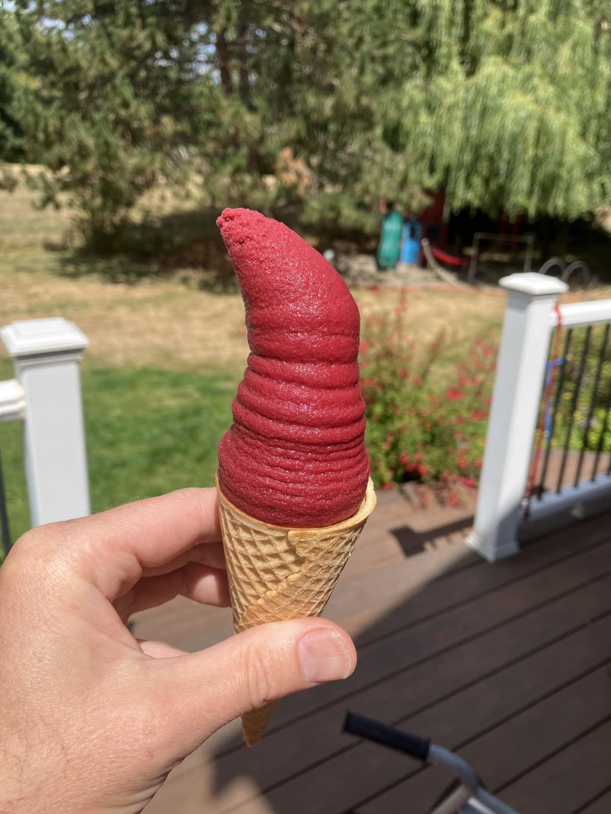 GreenPan Frost Ice Cream Maker & Slushie Machine, Soft Serve, Sorbet, Margaritas, Milkshakes, Frozen Yogurt, No Pre-Freezing, Ready in 15 Mins, 6 Modes, 7 Textures, Self-Cleaning, Family Size, Gray customer photo 1