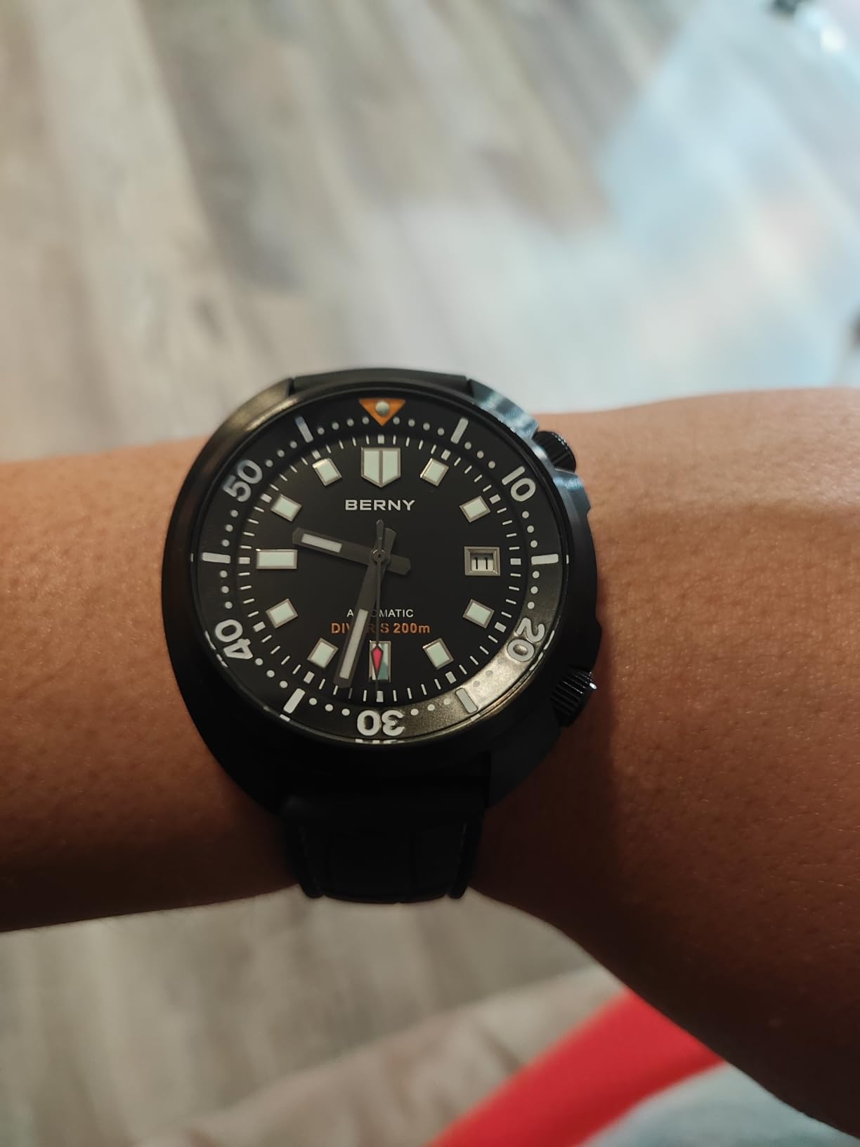 BERNY Automatic Watch for Men, 200M Waterproof Dive Watch, AR Sapphire Lens customer photo 1