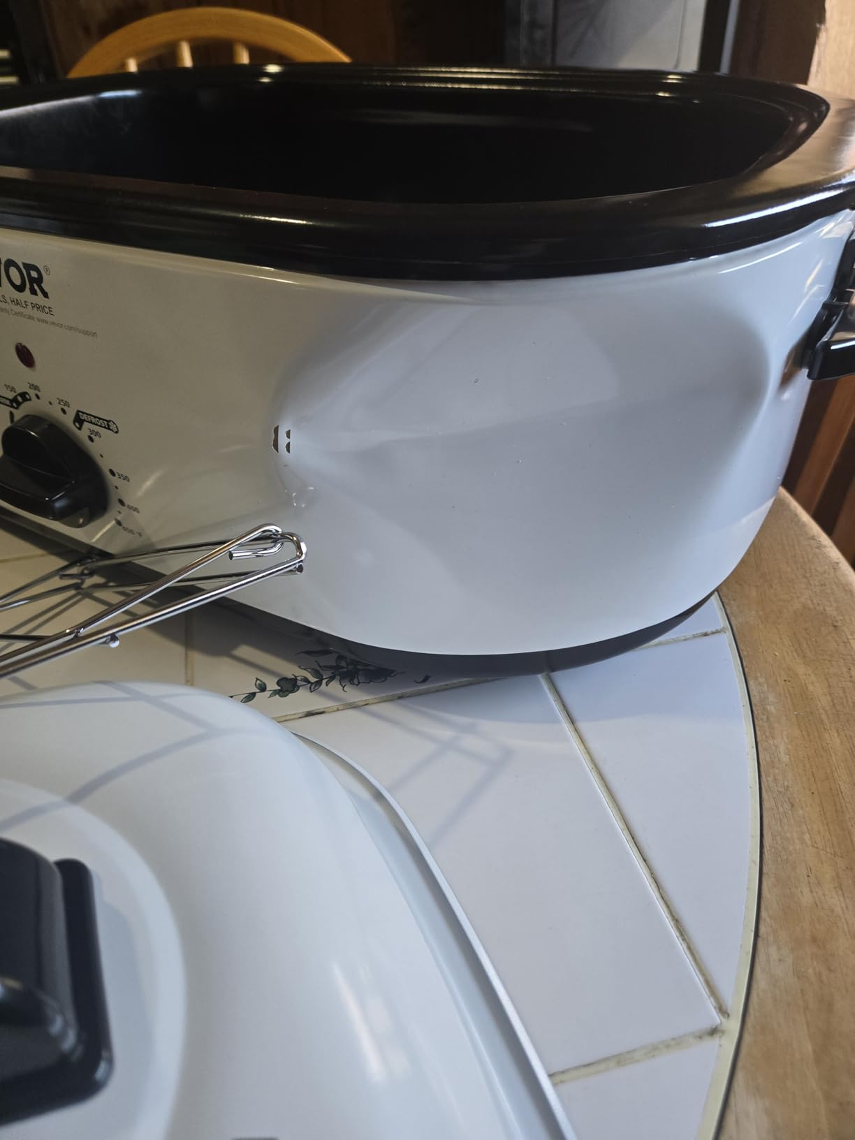 VEVOR Roaster Oven, 26QT Electric Roasting Pan, 150-450℉ Adjustable Temperature Fast-Cooking Turkey Roaster with Cool-Touch Handle, Visible Self-Basting Lid, Defrost & Warm Function, Fits 30lb Turkey customer photo 2