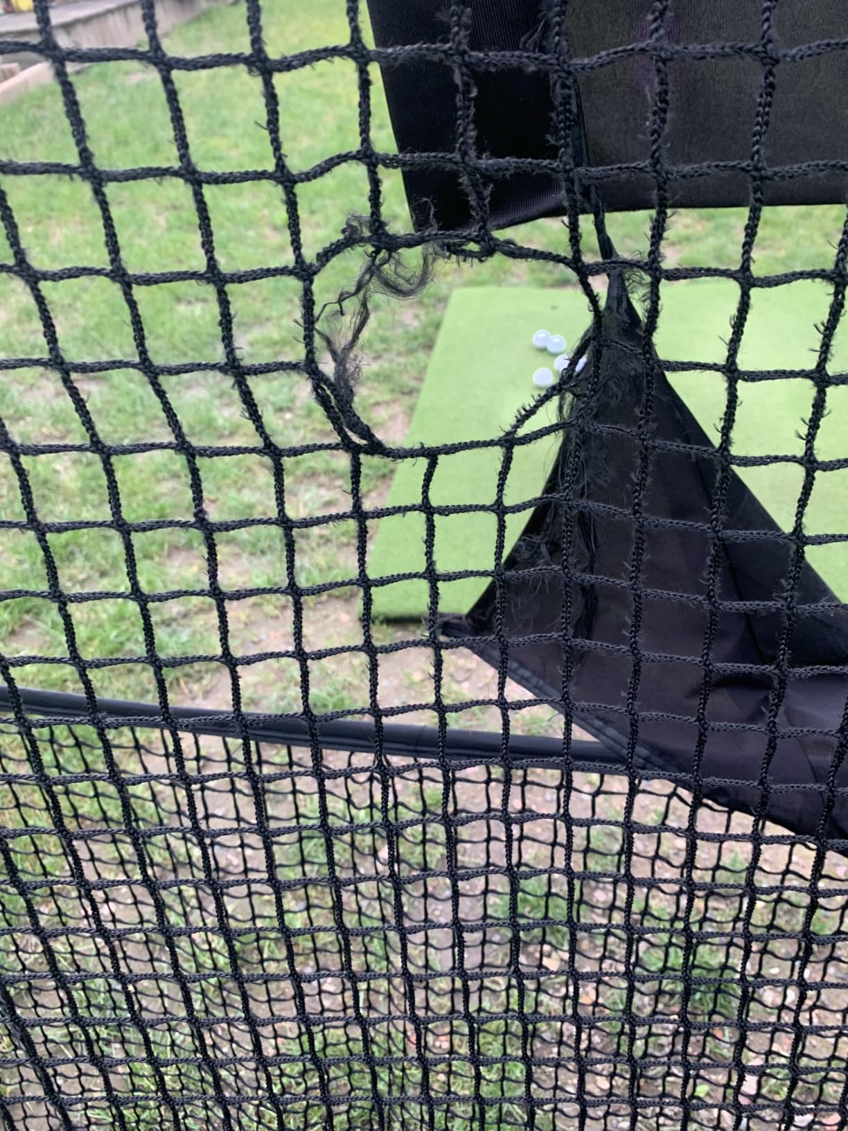 Haokelball Golf Practice Net 10x8FT Driving Hitting Net & Simulator Cage with Impact Screen, Ball Return, and Side Barriers customer photo 2
