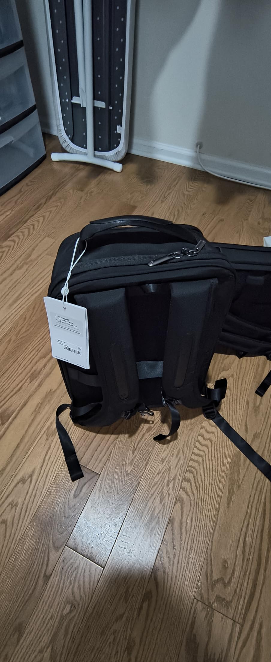 Samsonite Paralux 2-in-1 Travel Backpack, Converts into Main Bag + Go Bag, Lay-Flat Packing, StackIt™ Strap, Laptop Sleeve & Integrated AirTag™ Holder - Business & Adventure Travel Bag - Olive customer photo 1