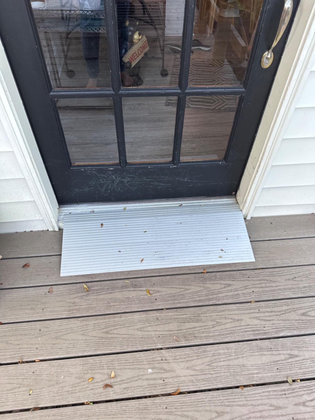 VEVOR Door Threshold Ramp 4'' Rise Aluminum Alloy Threshold Ramp Rated 800 lbs Load Capacity, Handicap Ramps for Home Steps for Wheelchair, Scooters, Power Chairs, Walkers, Bicycle, Tricycle customer photo 1