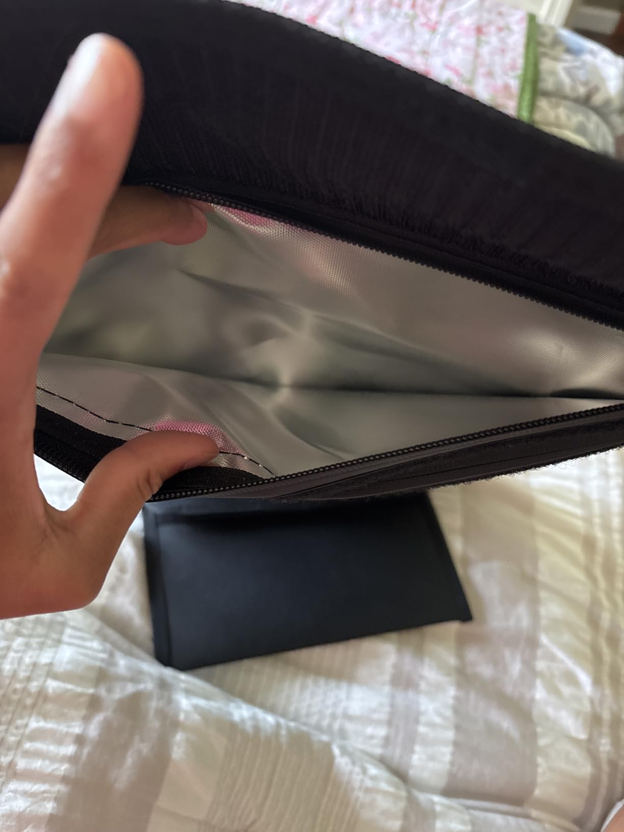 DocSafe Fireproof Document Bag (5200℉) with Fireproof Organizer Travel Case, Heat Insulated Fire & Water Resistant 8 Layers Safe Money Bag Storage for Important Documents, Cash, Power Bank, Valuables, Gray customer photo 2