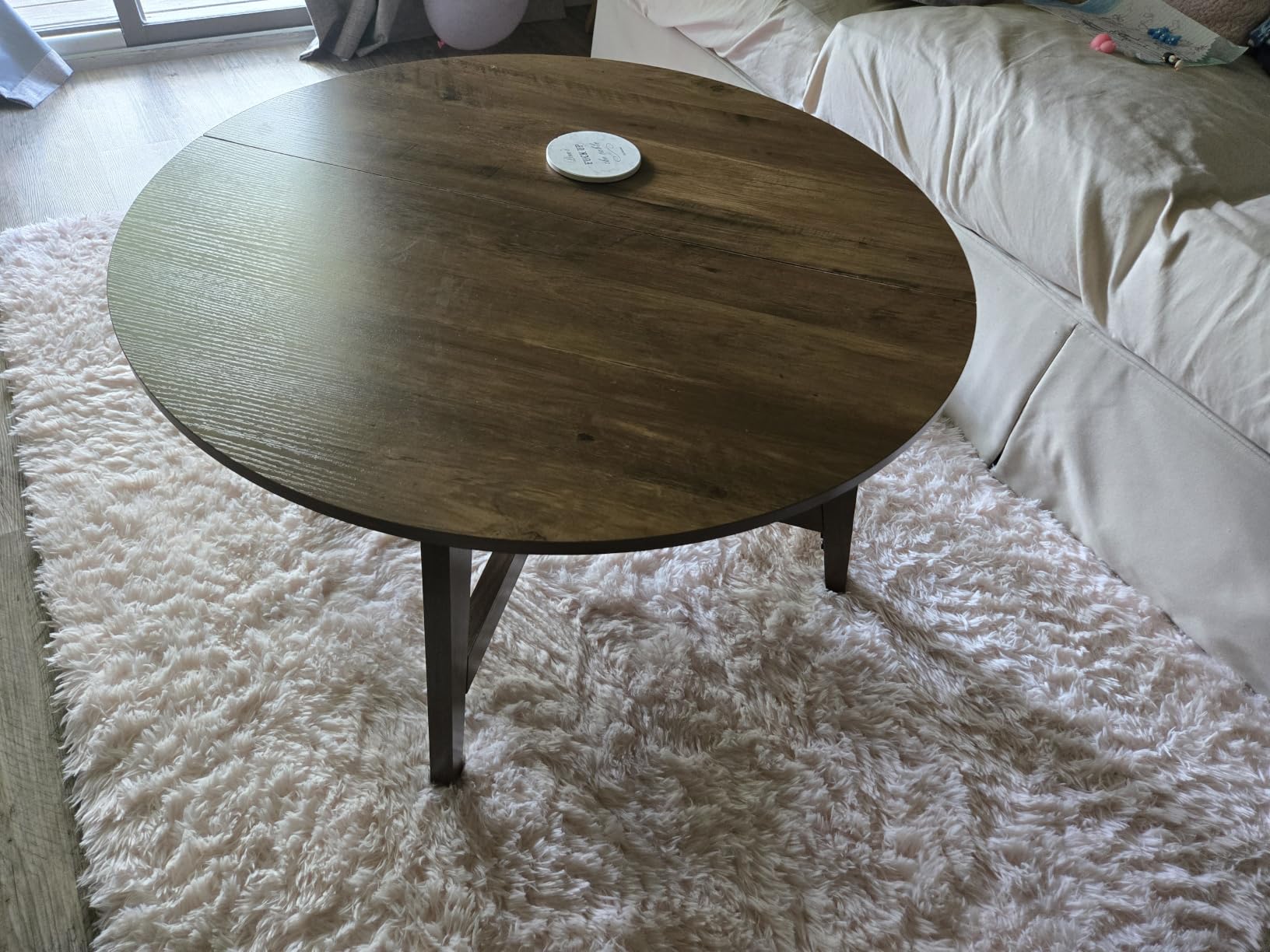 VASAGLE Round Coffee Table, 31.5-Inch Center Table, Tapered Legs | Curved Transitions, Easy to Assemble, for Living Room, Honey Brown, MAEZO Collection ULCT251KB01S customer photo 2