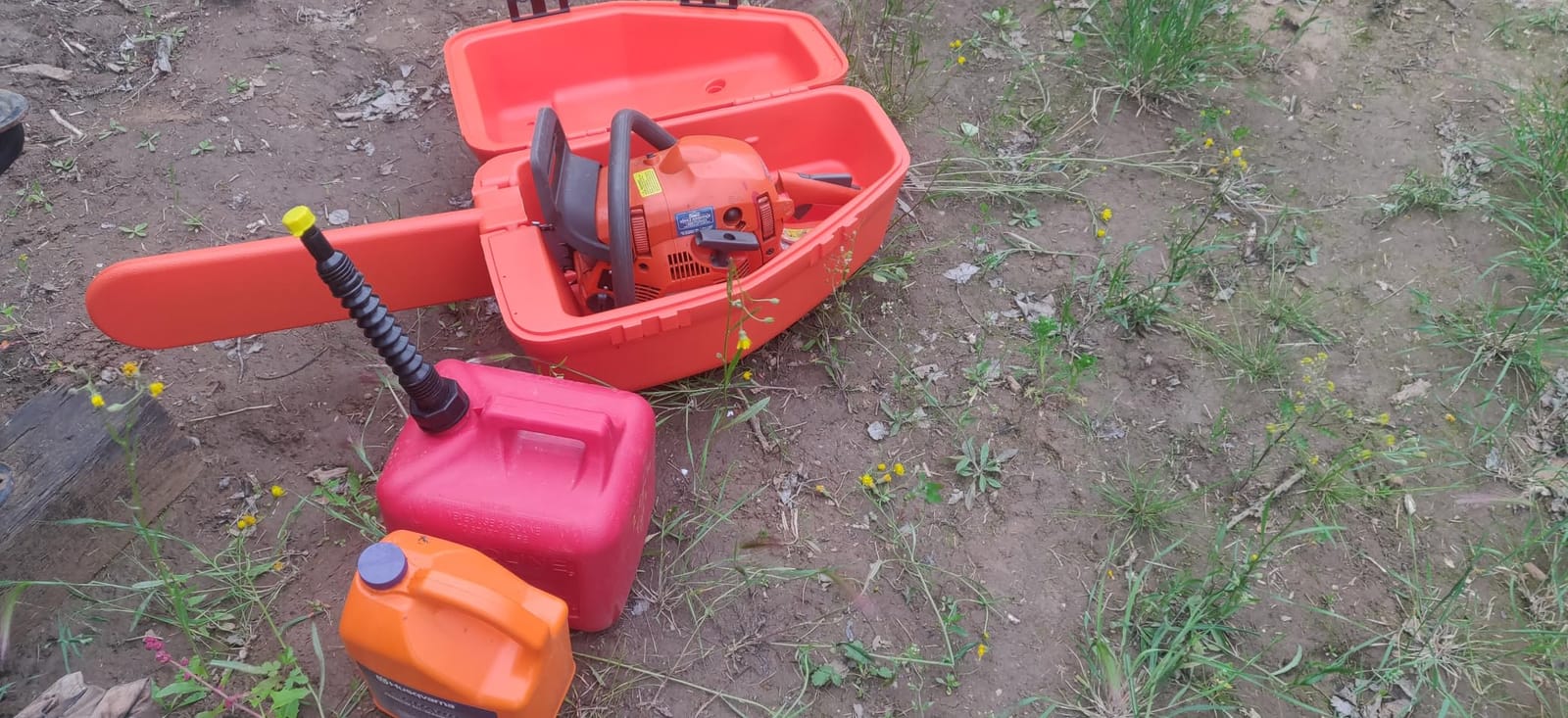Husqvarna 445S Gas Chainsaw, 18 Inch Chainsaw, Outdoor Tools customer photo 1
