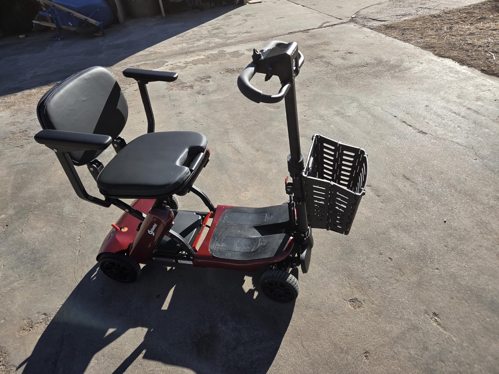Aotedor Foldable Mobility Scooter for Seniors, 20 Miles Long Range Safe & Comfortable Lightweight Folding Scooter with 275lb Capacity All-Terrain Airline Cruise & FSA Approved - Extended Range customer photo 1