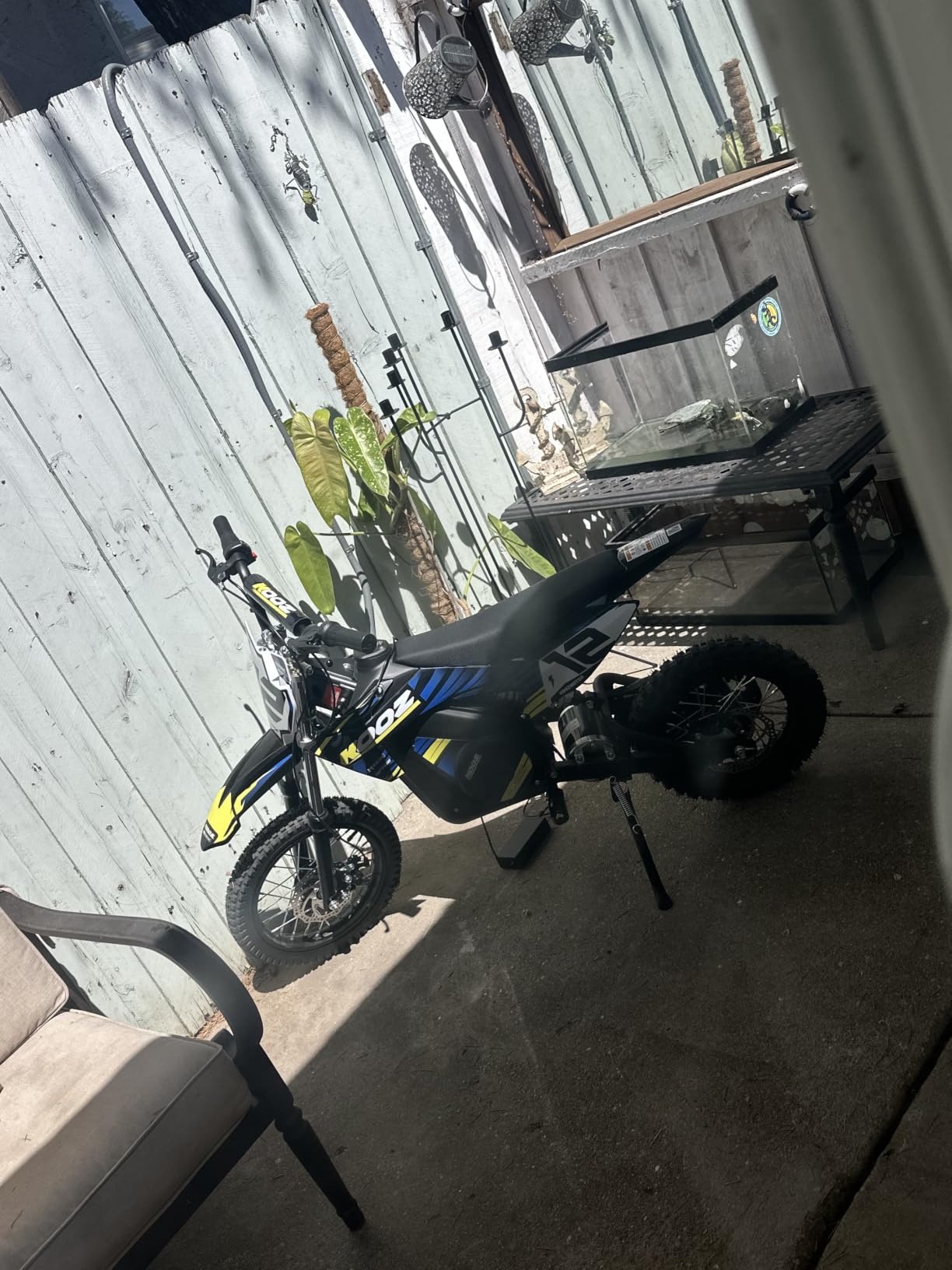 KOOZ HP112E PRO 36V 1000W Electric Dirt Bike for Kids, 3 Speed Modes Teen Electric Motorcycle Up to 20.6 MPH & 19 Miles Long-Range, Dual Suspension & Disc Brake customer photo 2