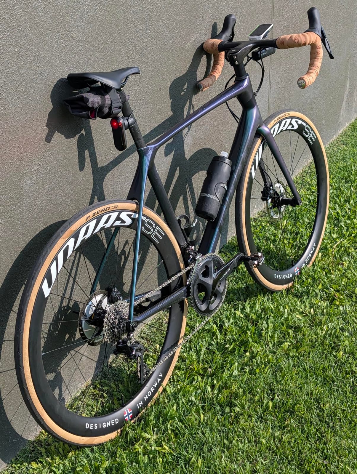 WINSPACE UNAAS HARD SE Carbon Fiber Wheelset 700C Disc Brake Ultralight 1580g 50mm Depth Road Bike Wheels, Tubeless Ready customer photo 1