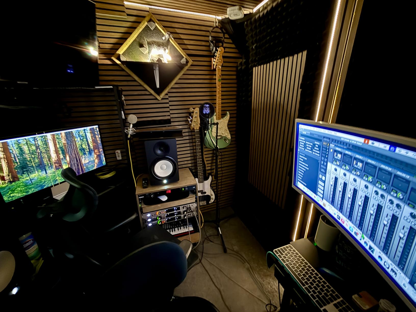 Sound Town Studio Desk Workstation with Dual 13U Side Rack Cabinets, Slide-Out Trays, Casters, for Recording Rooms and Home, Solid Carbonized Bamboo (SDRK-WS69CB) customer photo 2