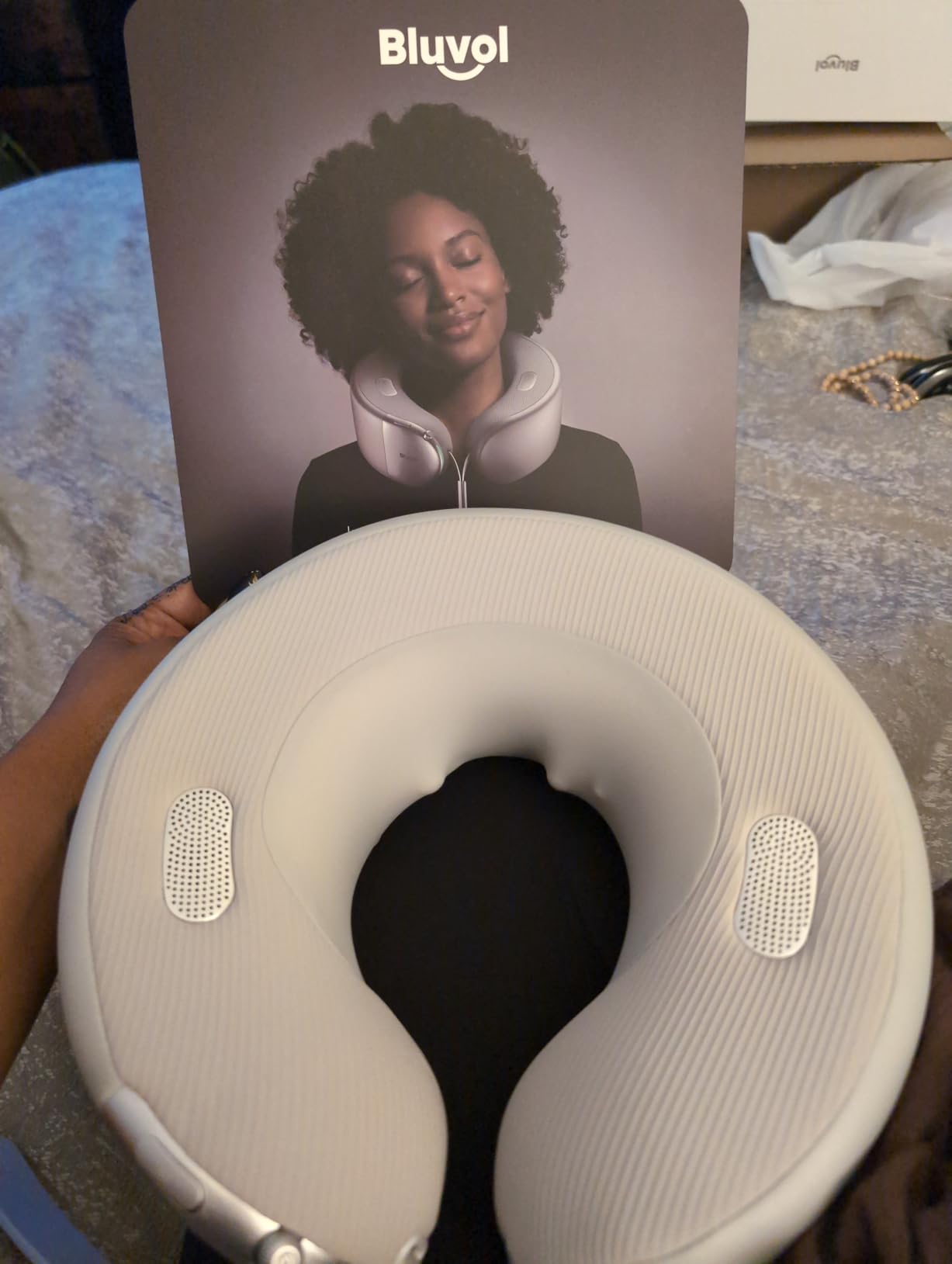 Bluvol Nest 10 Ultra Cordless Heated Neck Massager, 360 Spatial Audio, Immersive Cordless Massager Pillow, Therapist-Style Deep Tissue Pain Relief customer photo 1