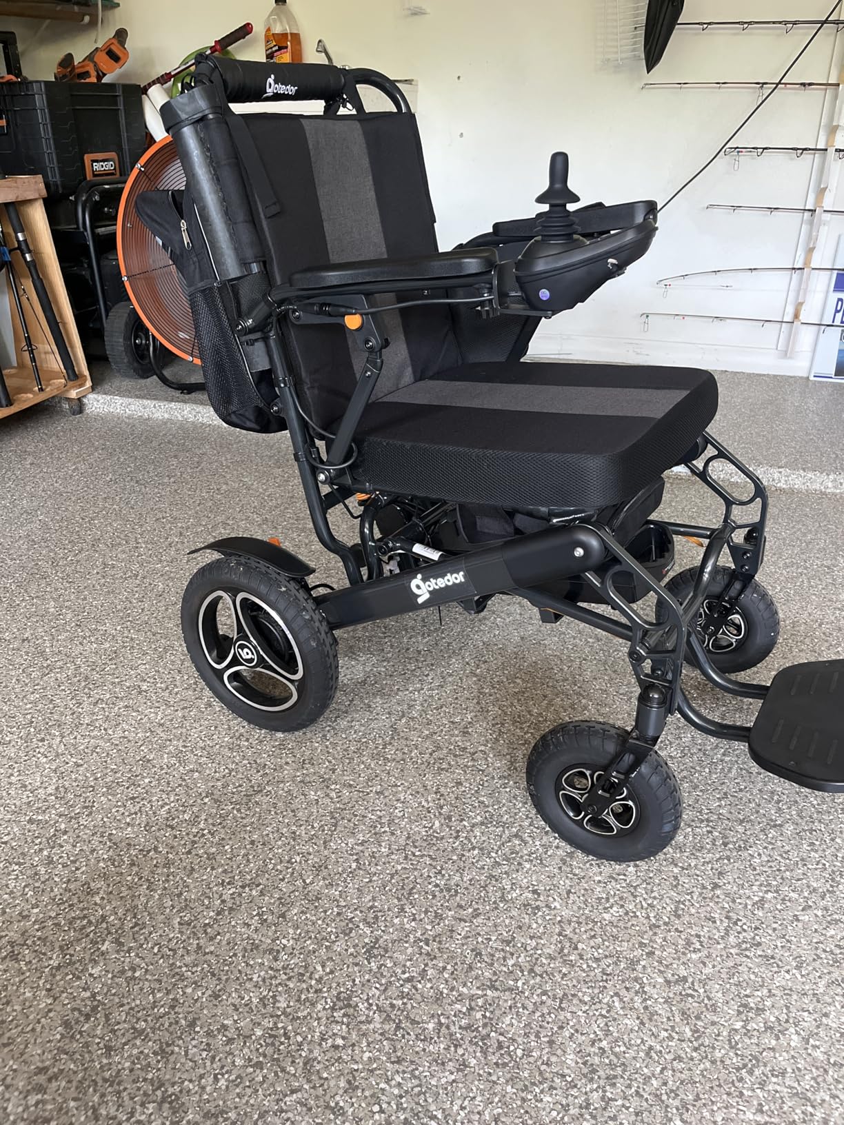 Aotedor Electric Wheelchair for Adults, 35 Miles Long Range with Dual Batteries, Foldable Power Wheelchair with Dual Brushless Motors, 330 lbs Capacity, Airline Friendly Motorized Wheelchair customer photo 2