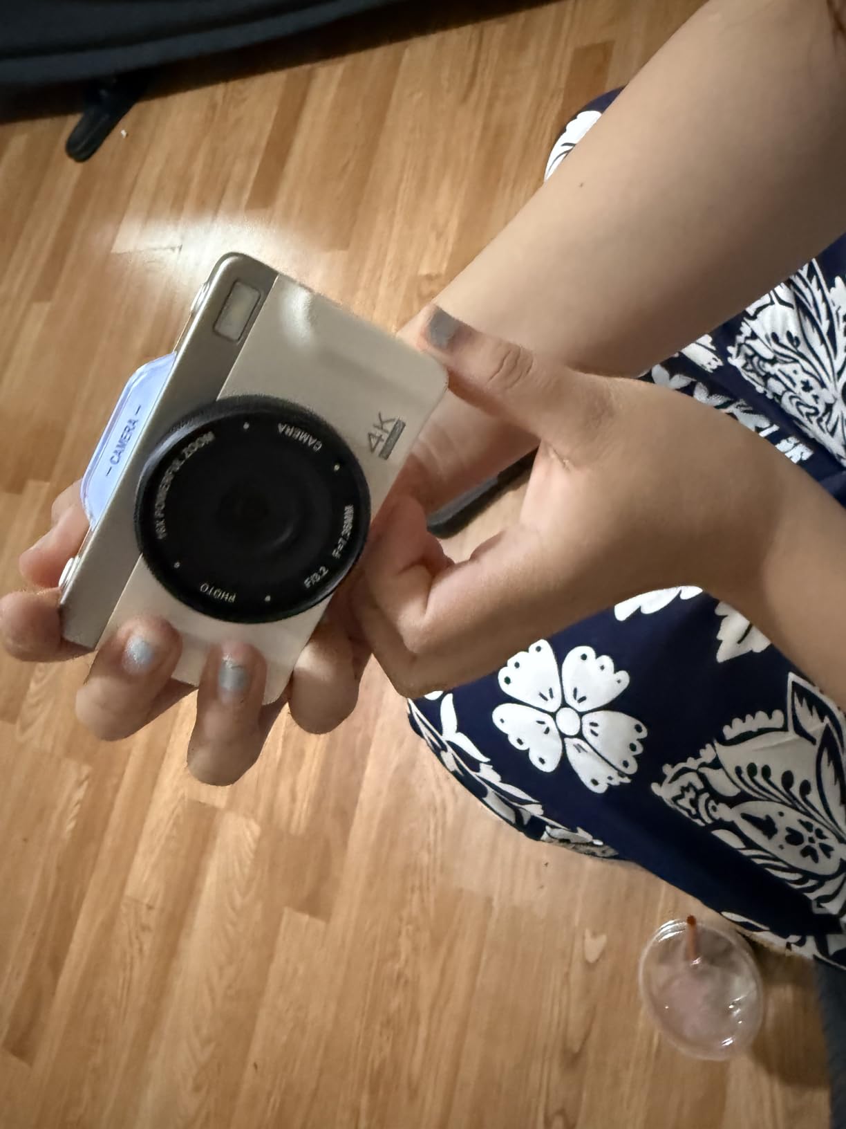 4K Digital Camera for Photography, 2026 Latest 64MP Autofocus WiFi Vlogging Camera for YouTube, 3 inch 180 Degree Flip Screen Compact Travel Cameras for Beginners with 16X Zoom, 32GB TF Card, Flash (White) customer photo 2