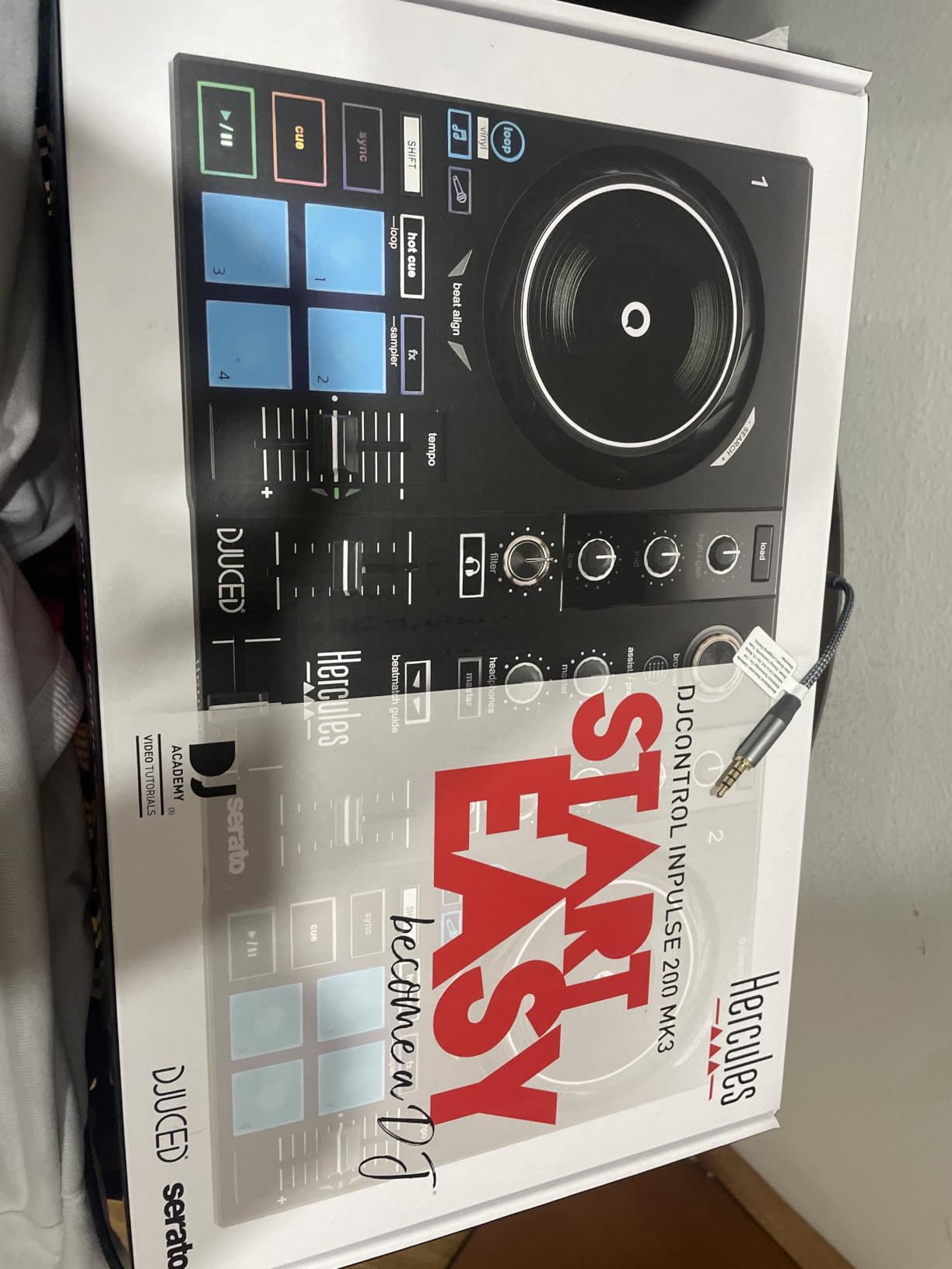 Hercules DJControl Inpulse 200 MK3 DJ Controller, 2 Deck DJ Mixer with Jog Wheels, Pads, Crossfader, Beginner DJ Equipment with Tutorials and Streaming, Compact Portable DJ Board, Compatible with PC customer photo 2