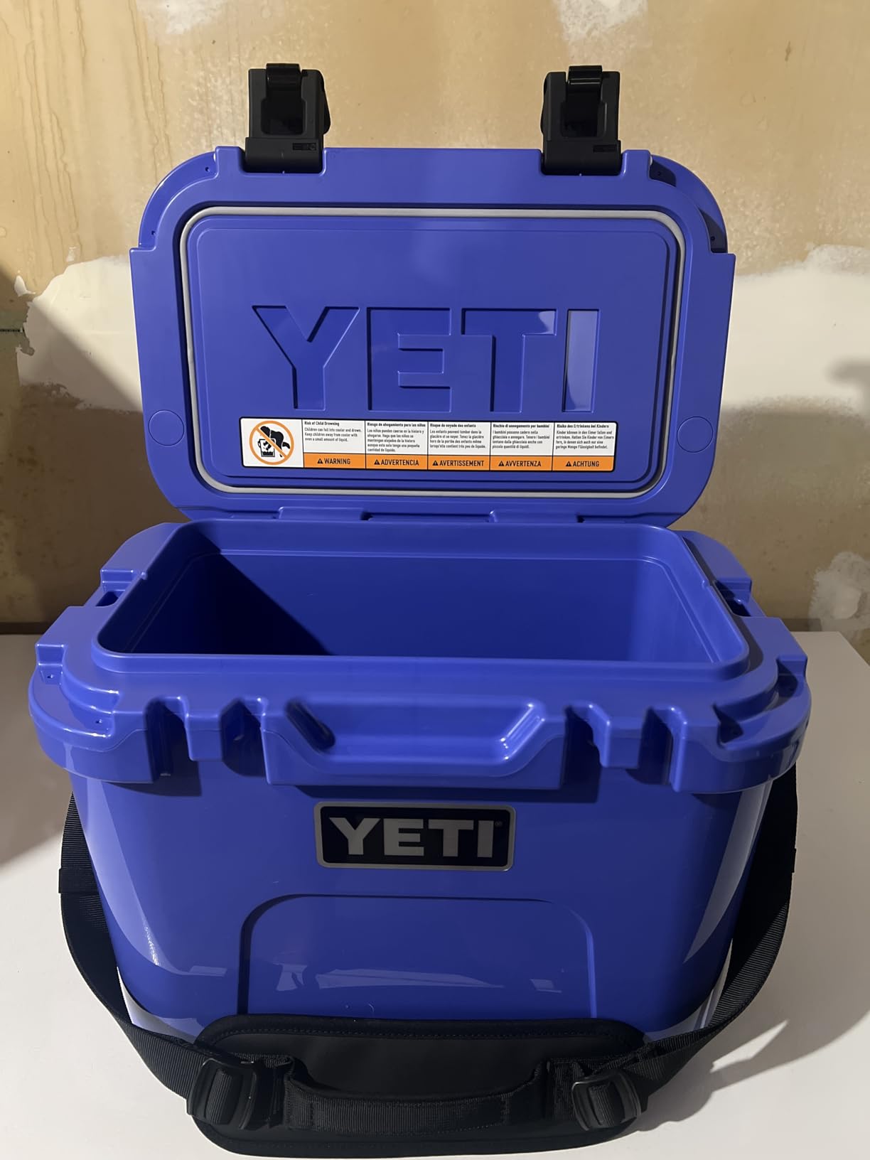 YETI Roadie 15 Hard Cooler with DoubleDuty Shoulder Strap | Compact, Durable, and Portable Insulated Ice Chest, Keeps Ice All Day, Fits 22 cans or 16 lbs of ice customer photo 1