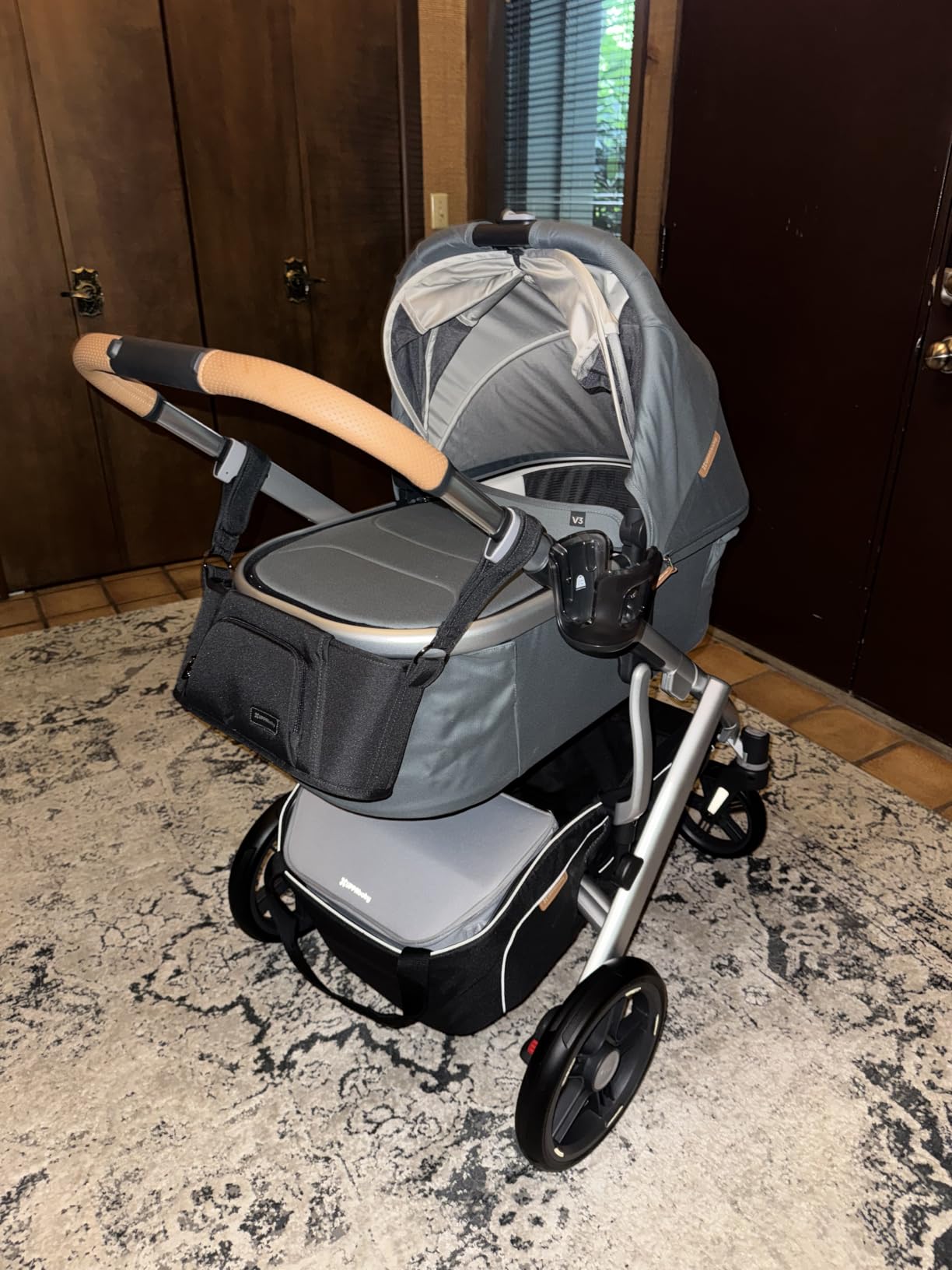 UPPAbaby Vista V3 Convertible Single-to-Double Stroller - Ada customer photo 1