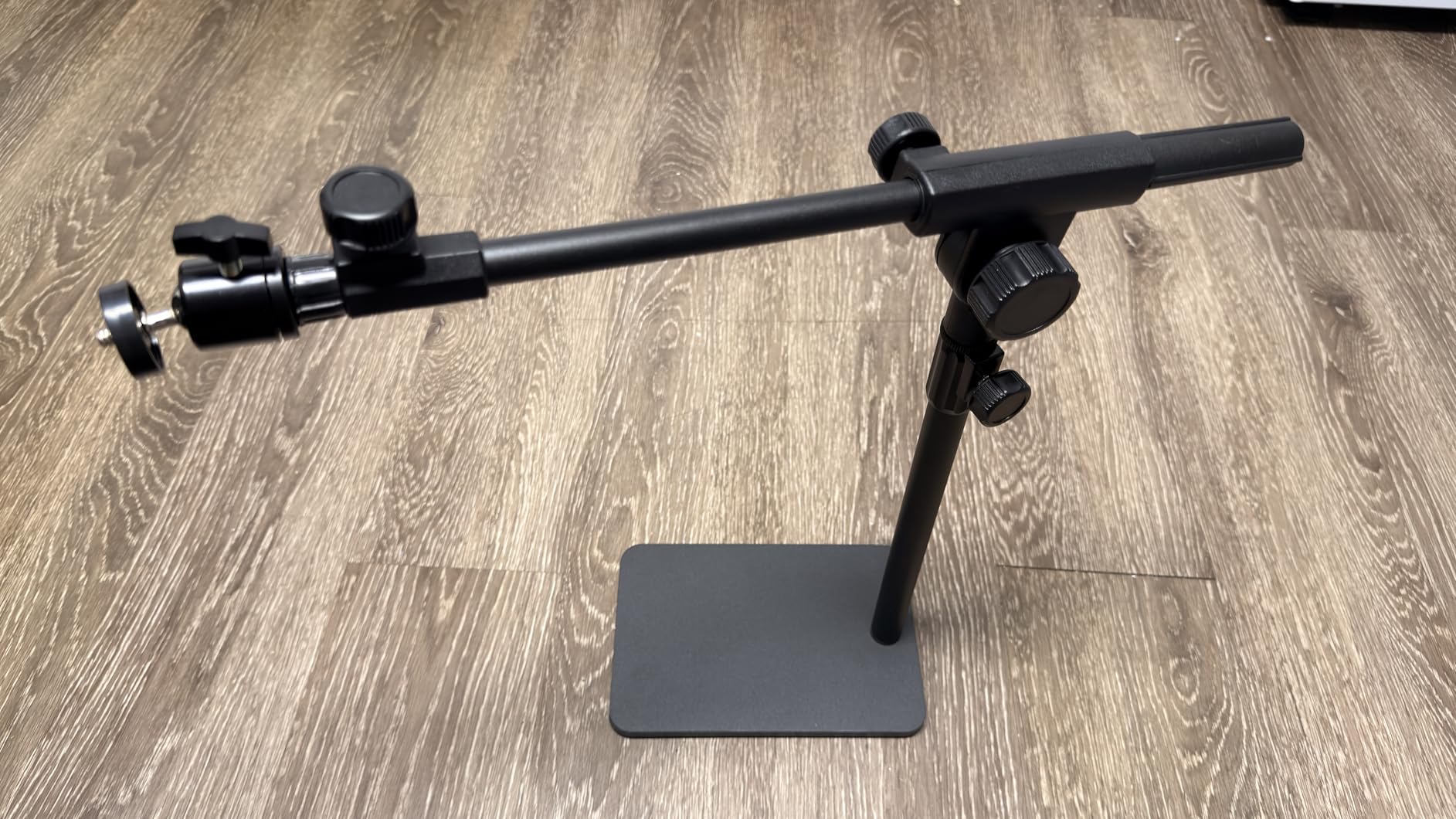 InnoGear Overhead Phone Mount Webcam Stand Camera Mount Tripod for Desk | Adjustable Angle, Stable, for Logitech C922 C930e C920S C920 C615 C960 C920x BRIO 4K NexiGo N60, Right Light, GoPro customer photo 2