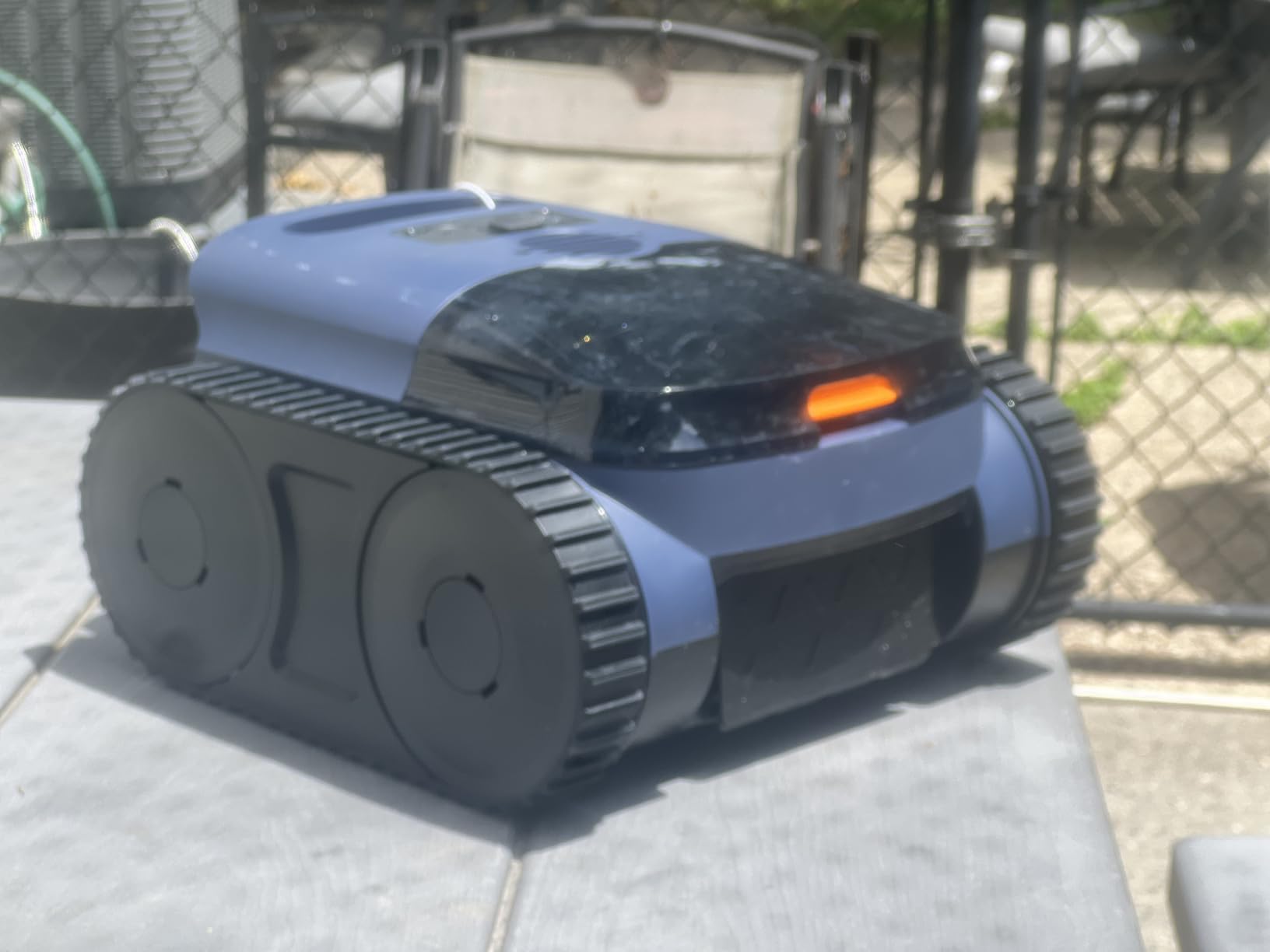 Cordless Robotic Pool Vacuum with Sonar Navigation & Track Drive, Dual 180W Brushless Motors, Wall & Waterline Climbing, 150-Min Runtime, for Inground & Above-Ground Pools up to 2,150 Sq. Ft. customer photo 2