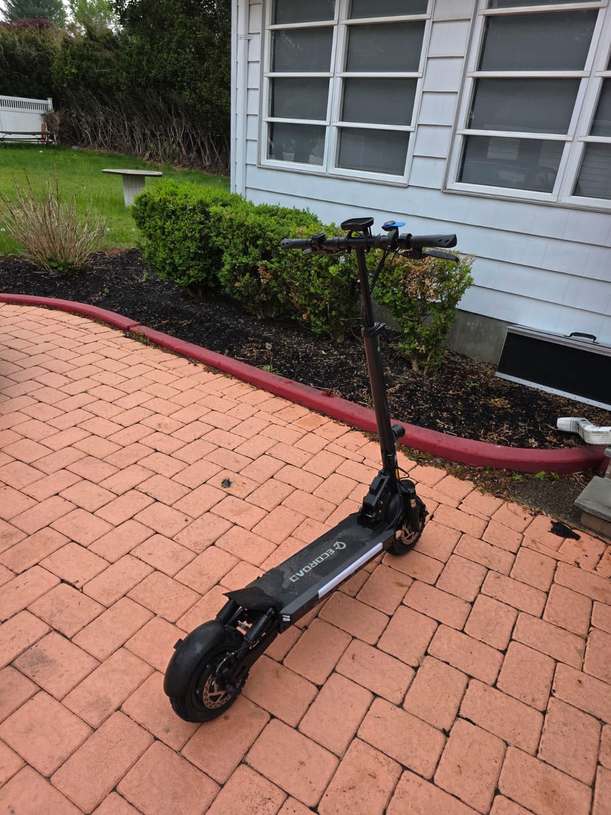 ECOROAD ES6 Electric Scooter for Adults, 1000W Peak Motor Up to 31 MPH, 40 Miles Long Range, 10