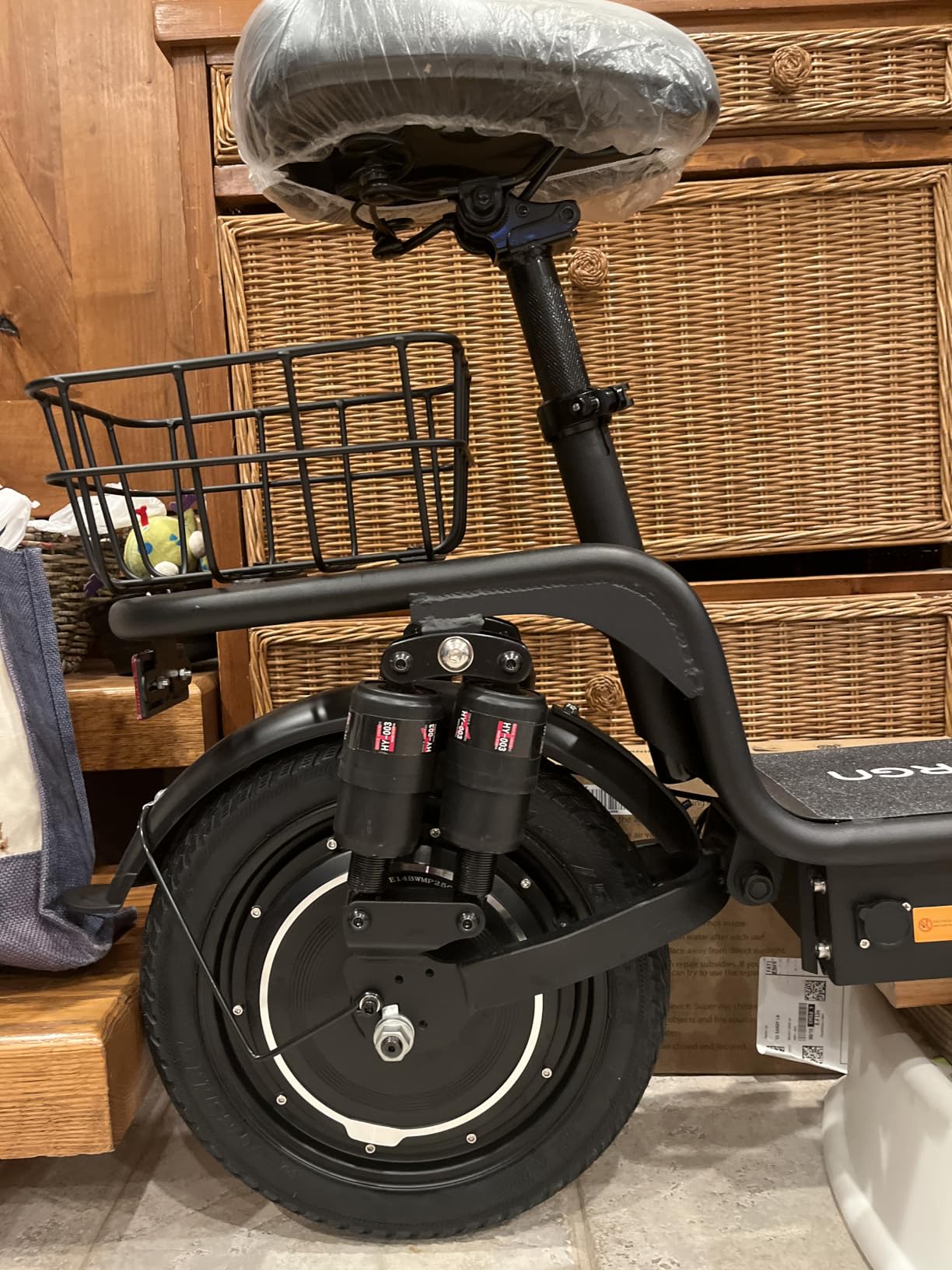 Electric Scooter with Seat for Adults, 1000W Peak Power, 35 Mile Long Range, 20MPH, 14