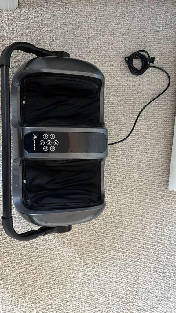 2026 Upgraded Foot Massager with Heat - Shiatsu Deep Kneading Machine for Plantar Fasciitis, Neuropathy & Circulation - 5 Intensities, 4 Modes - Ideal Gifts for Women & Men customer photo 2